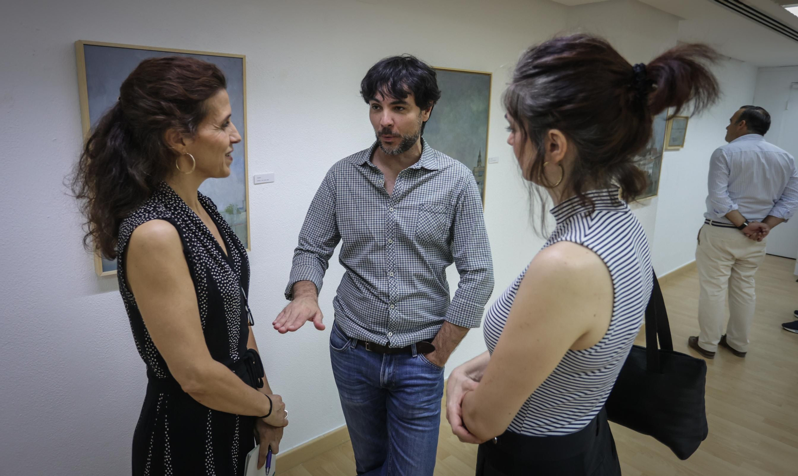 Fotos de la inauguración de la exposición de Jaime Pandelet en la sala ArteAdiario