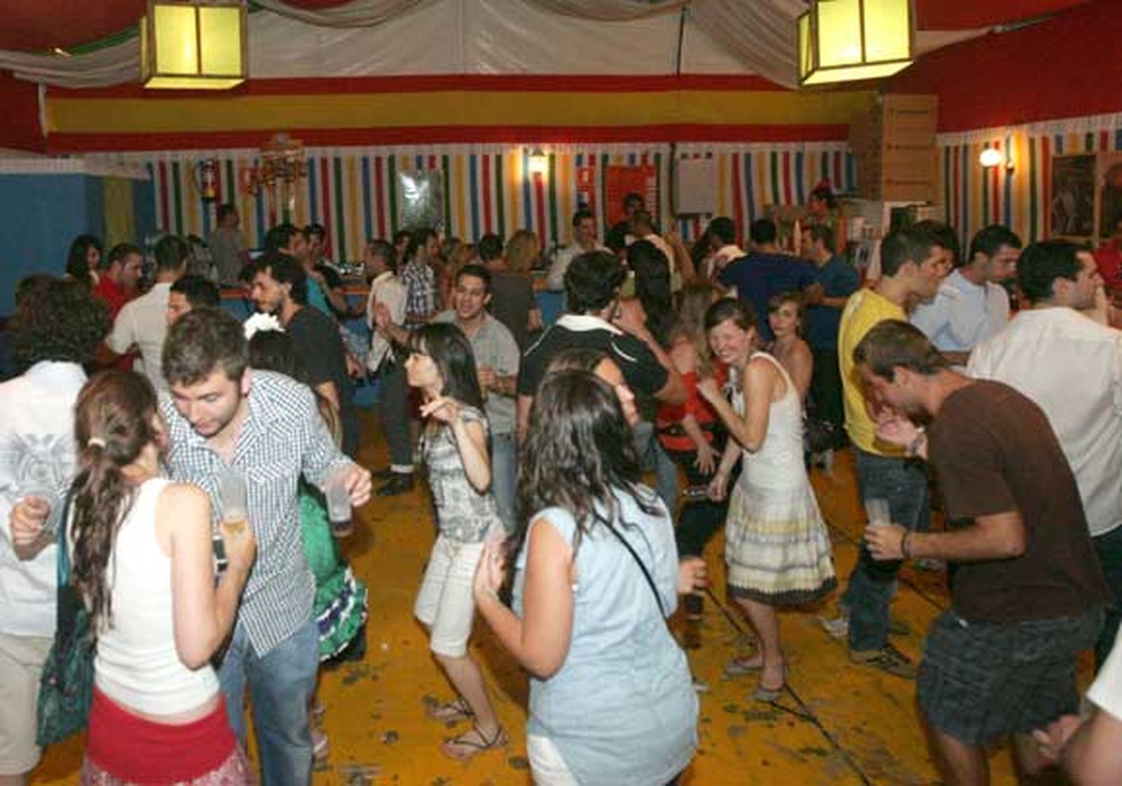 Imagen del ambiente en el interior de una de las casetas

Foto: Vanessa Perez/J.M.Q.