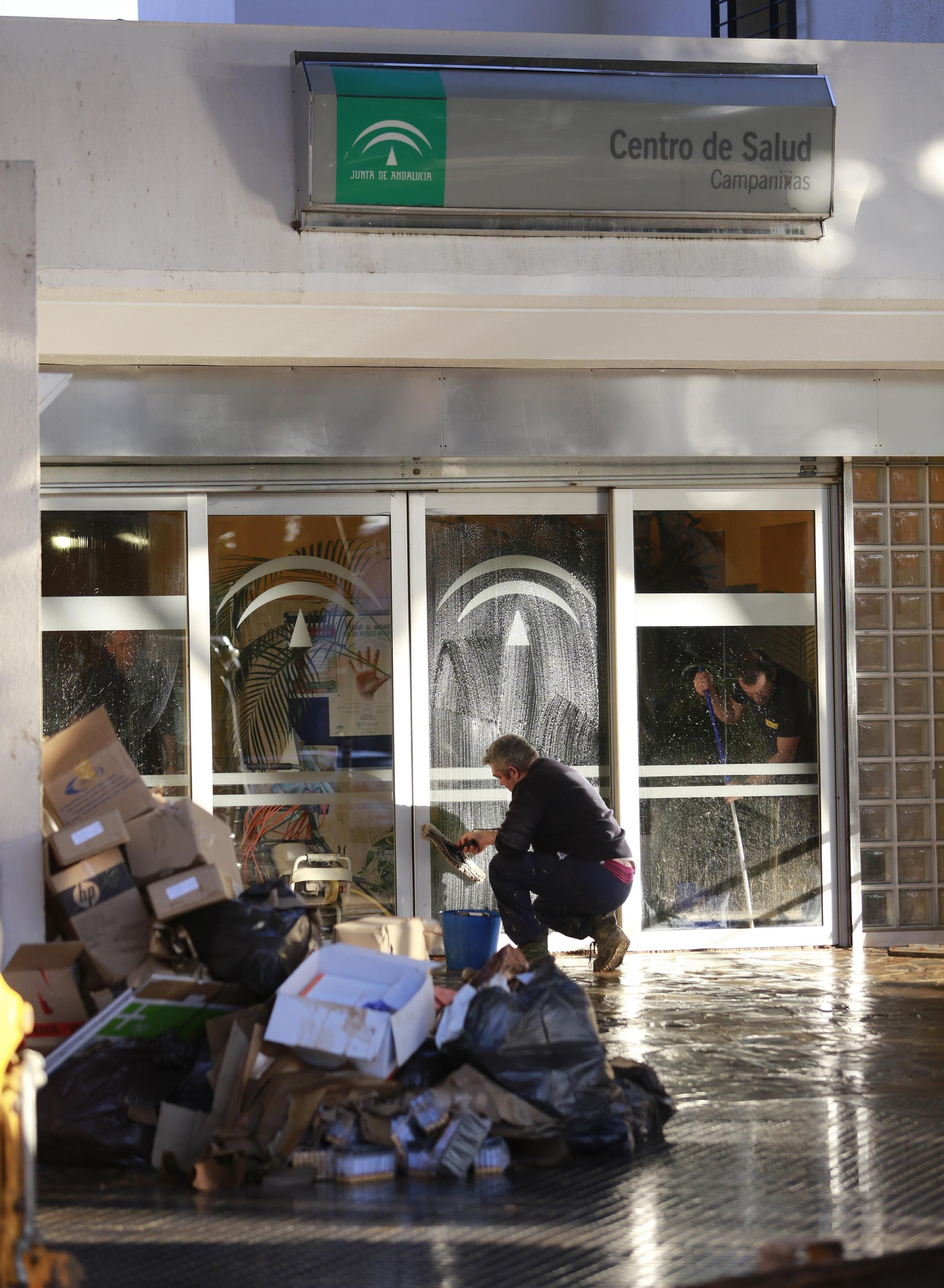 Las fotos de Campanillas un día después de la inundación Las fotos de Campanillas un día después de la inundación
