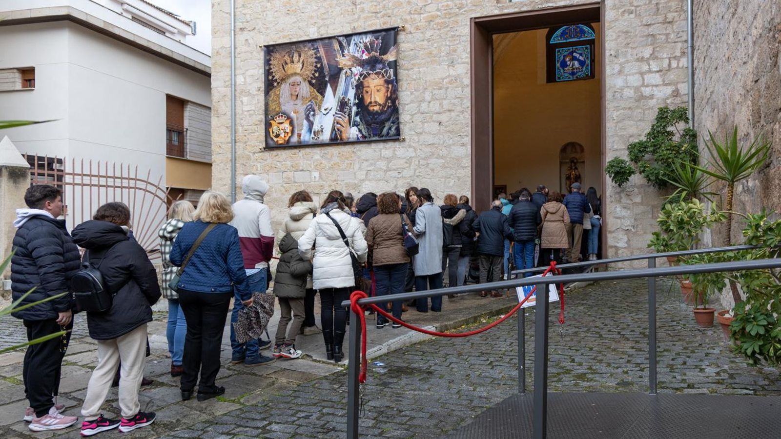 Segundo día del besapié de Nuestro Padre Jesús Nazareno