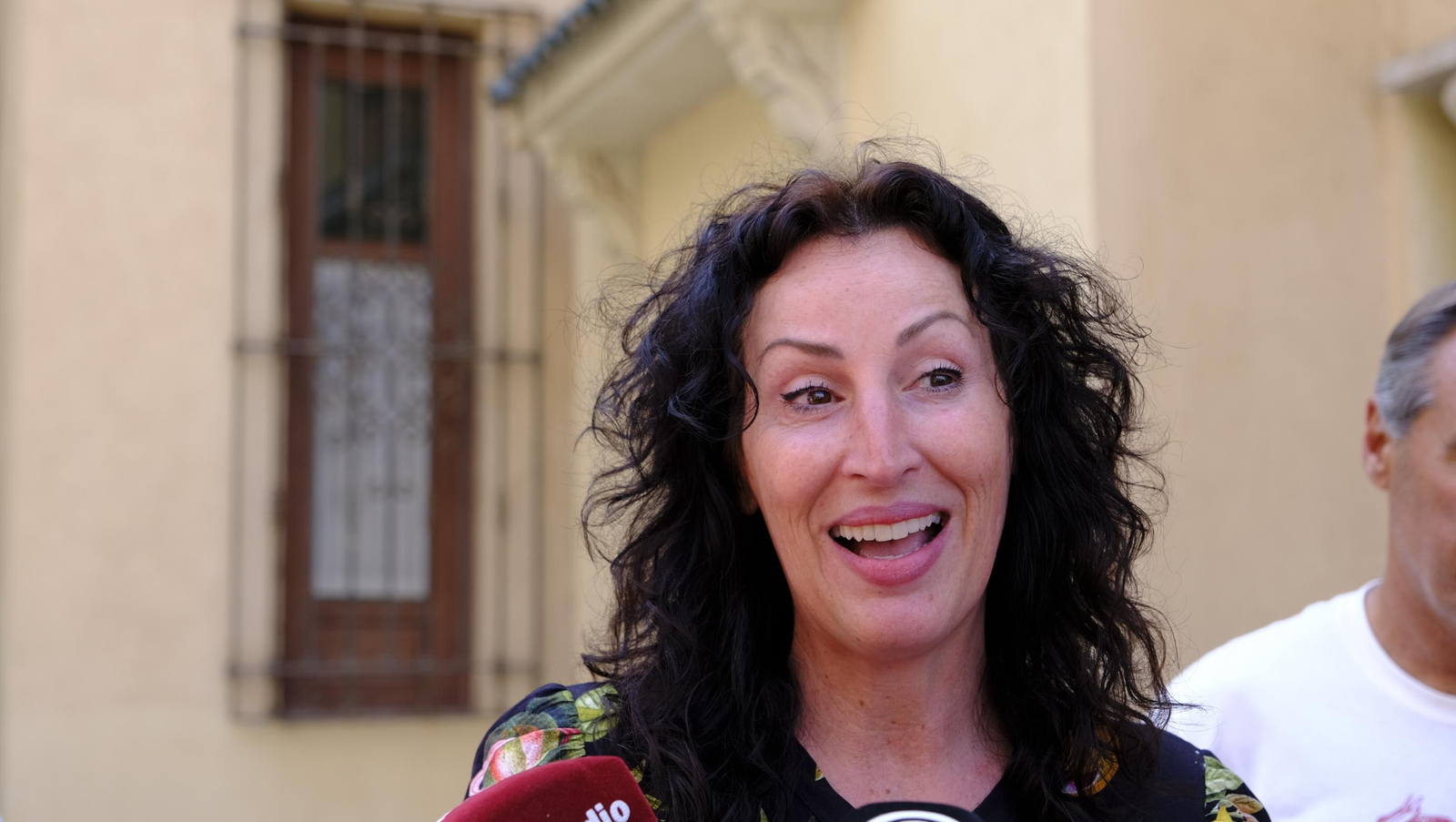 Aria, una perra adoptada, Campeona de España de búsqueda y marcaje de objetos, en imágenes