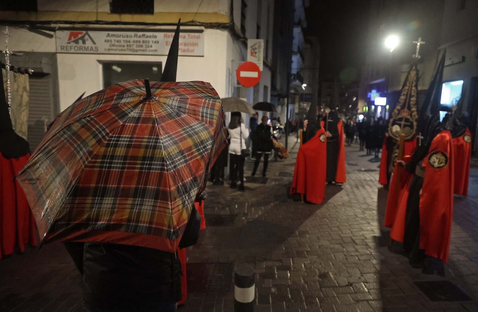Fotos del Miércoles Santo en Algeciras: Ecce Homo y Buena Muerte
