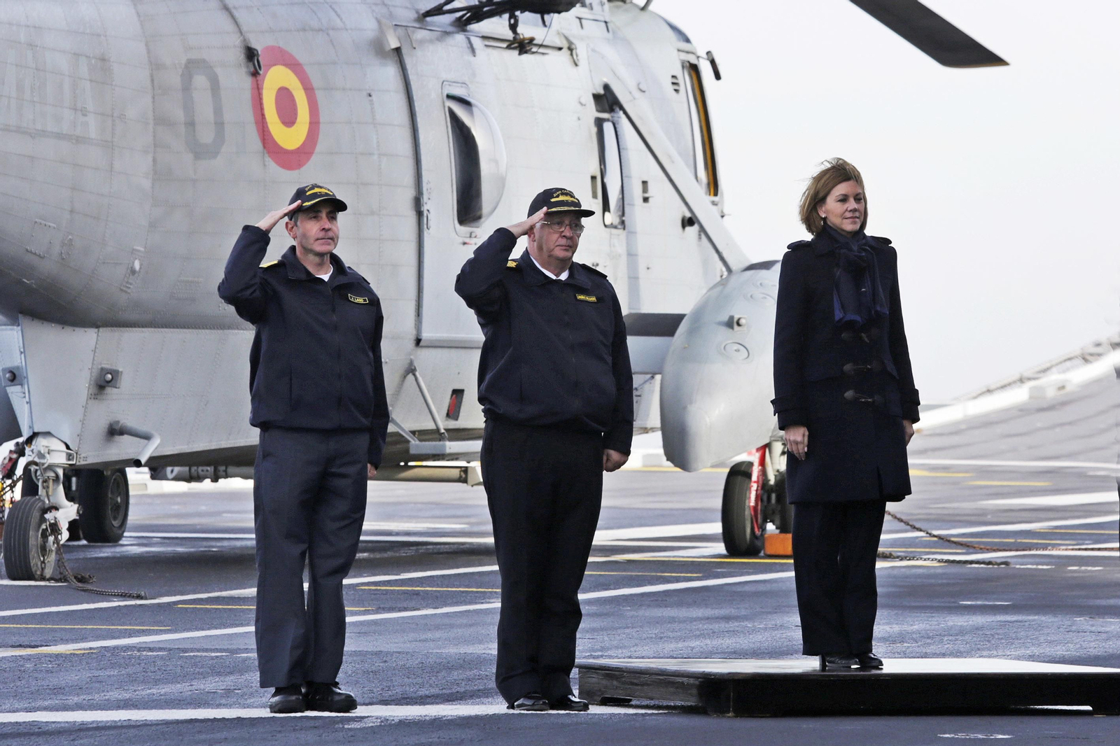 La visita de Cospedal a Rota, en imágenes