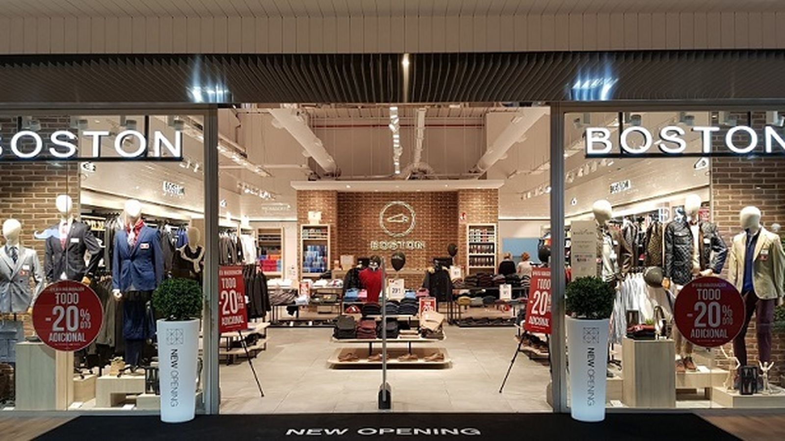 Foto de la tienda Boston en 2021.