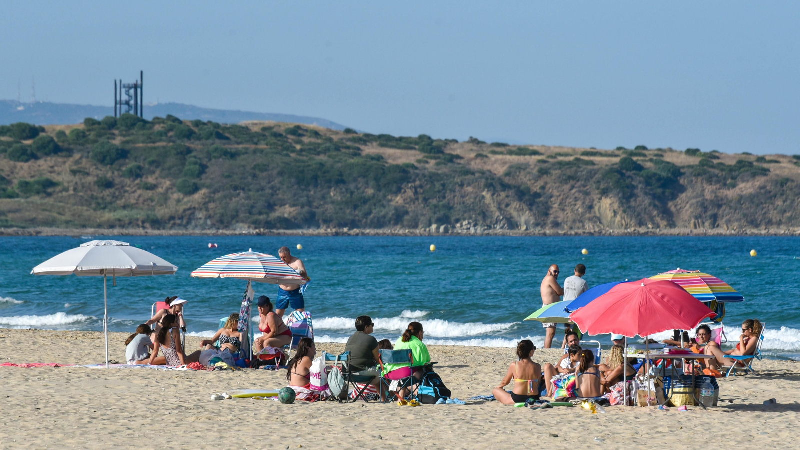 Las fotos de una tarde sol y playa en Algeciras