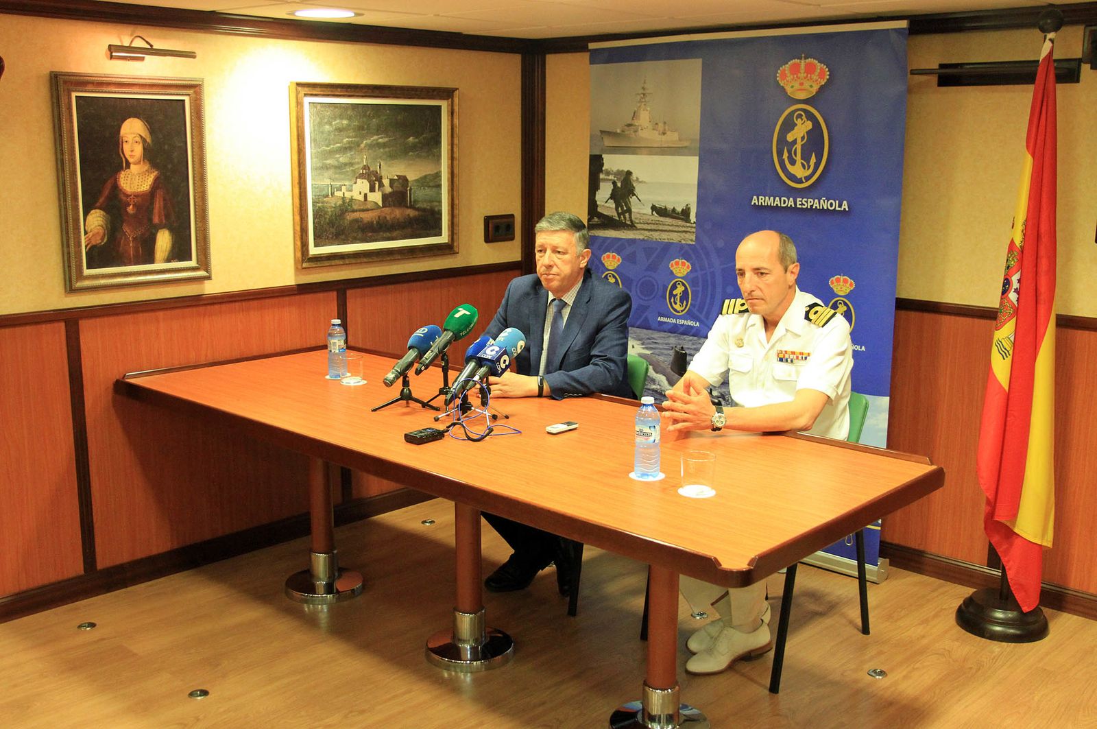 Imágenes de la Fragata Cristóbal Colón F-105