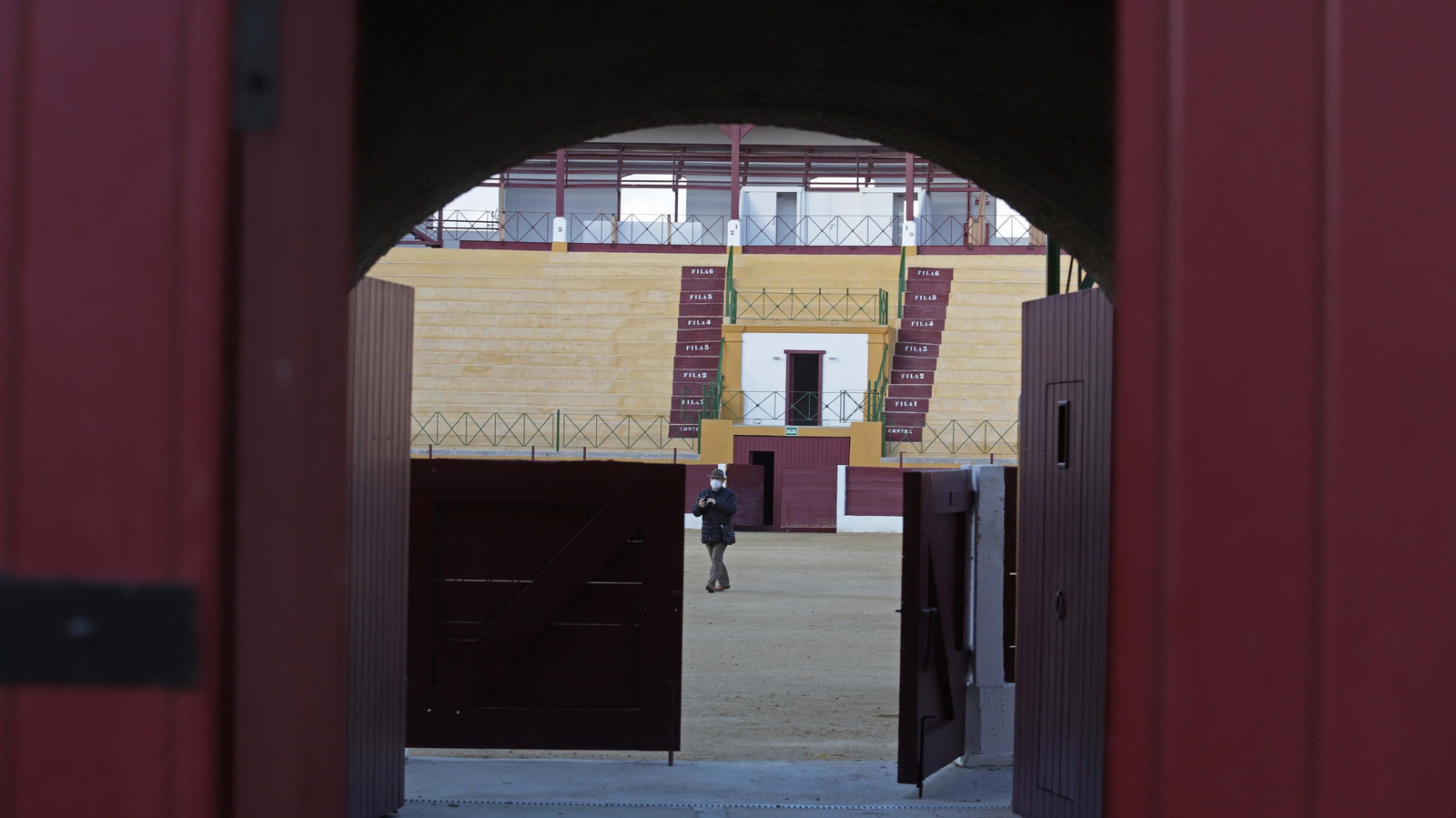 Fotos de la plaza de toros de La Línea