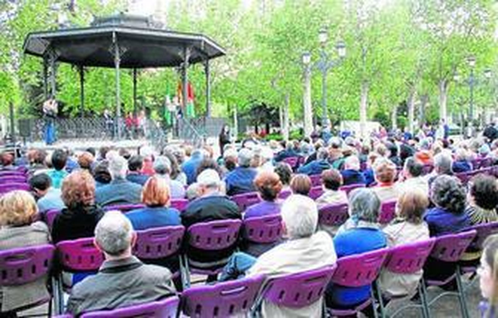 El pregón de la feria corrió a cargo de Luis Muñoz.