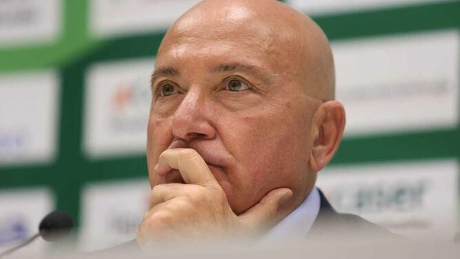 López Nieto, en sala de prensa