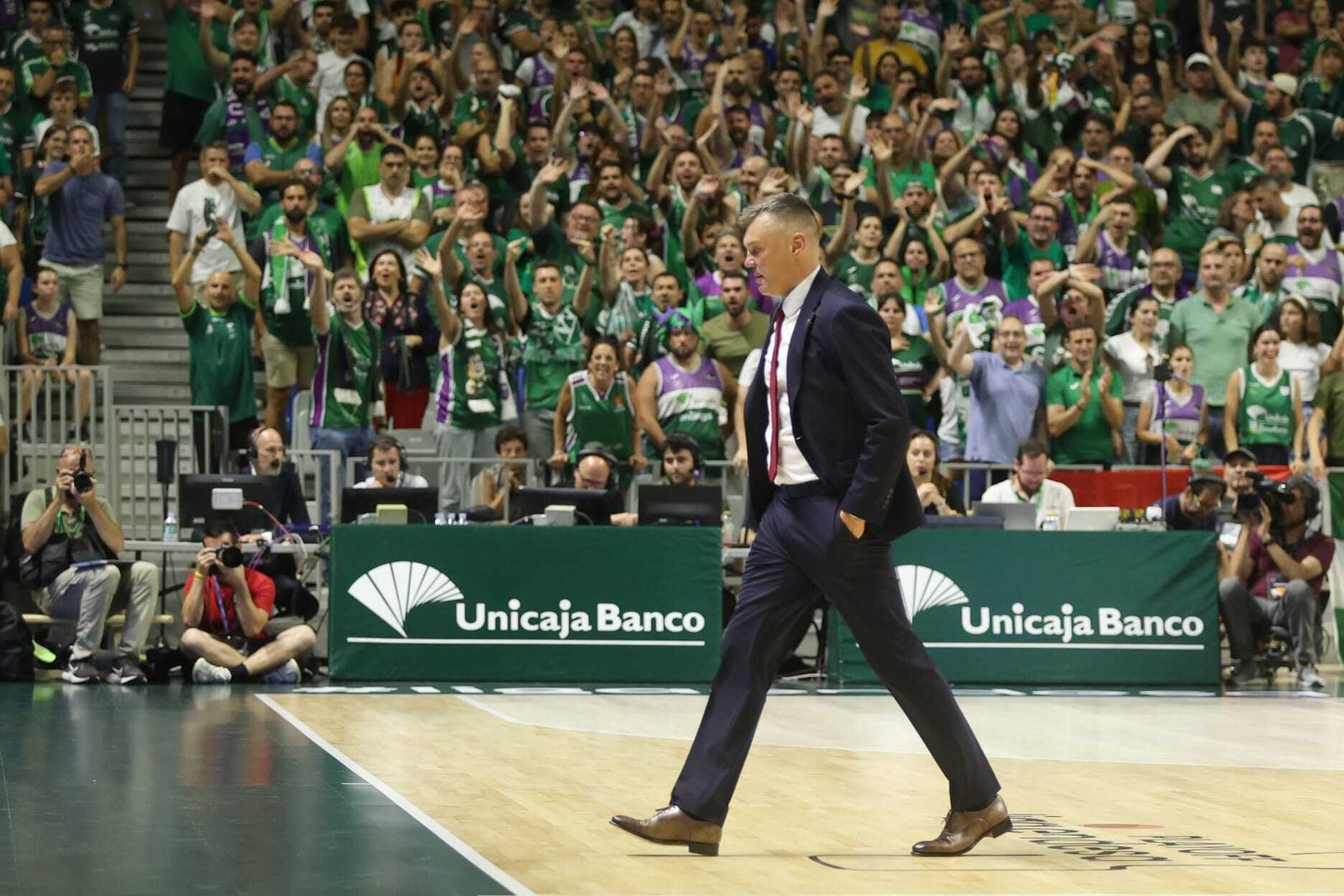 El Unicaja-Barcelona, en fotos