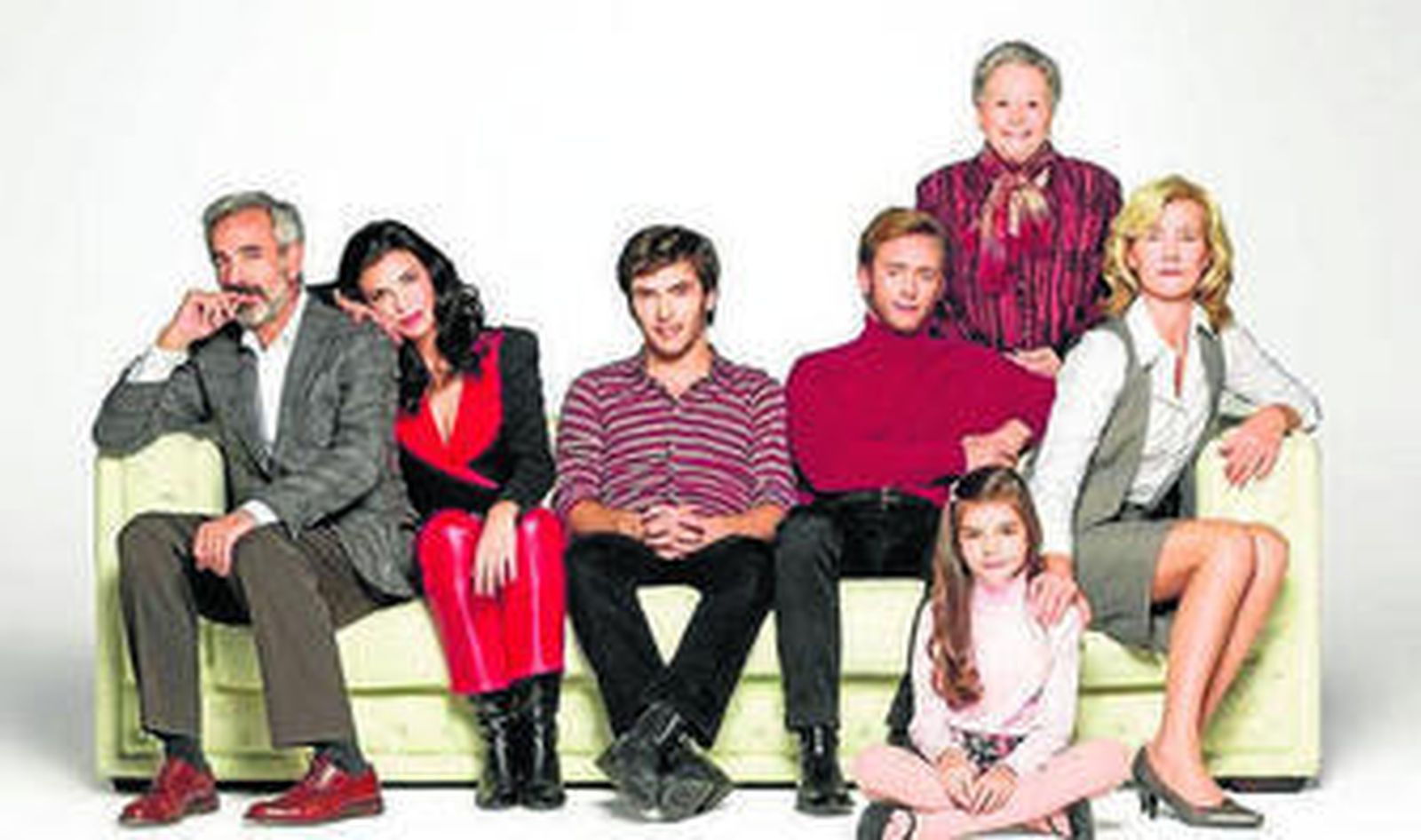 La familia Alcántara en la temporada ambientada en 1982.