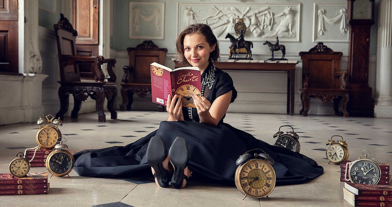 La protagonista de 'Agatha Christie: el misterio de las siete esferas', serie de Netflix