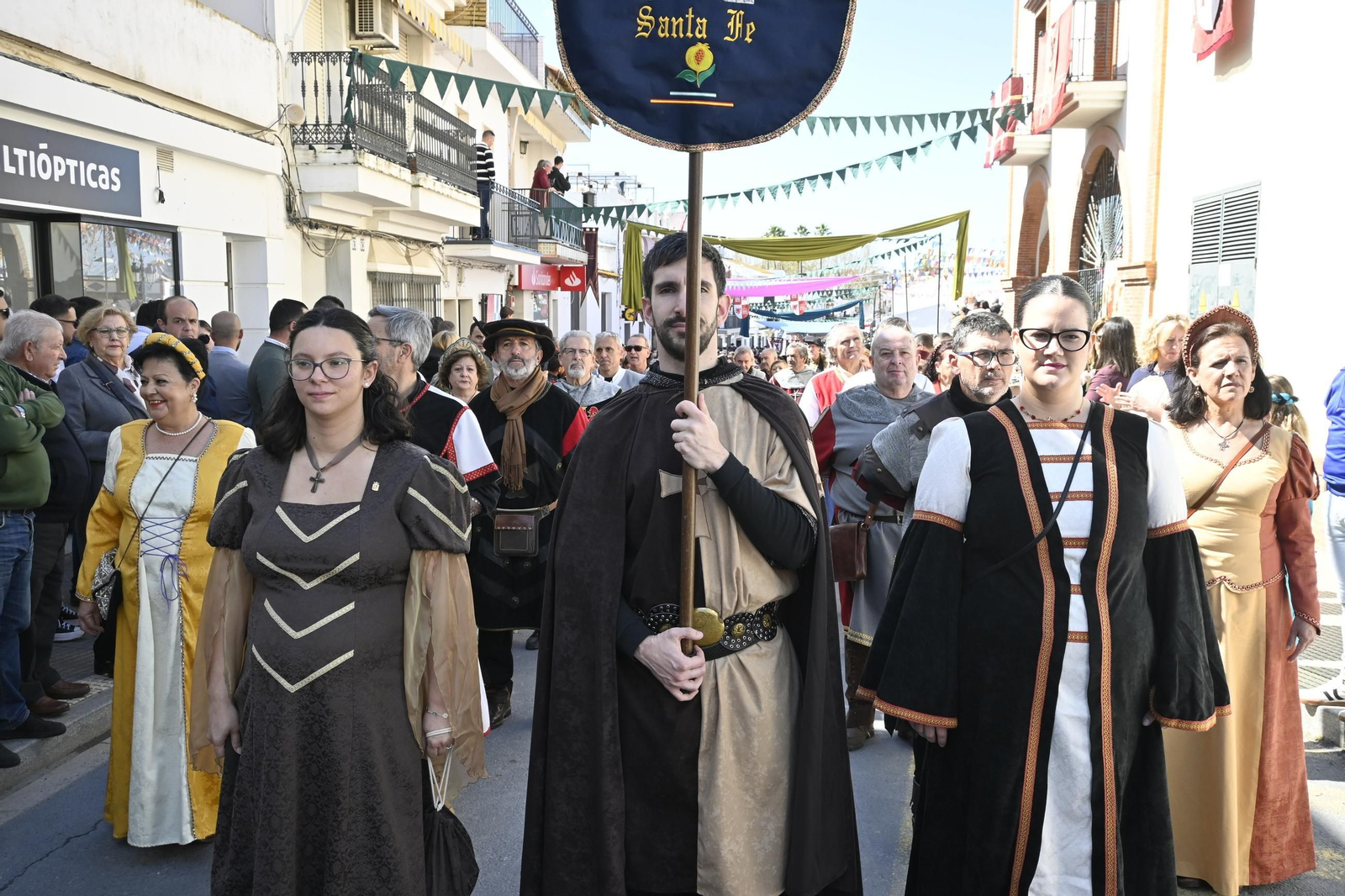Las mejores imágenes de la Feria Medieval del Descubrimiento en Palos de la Frontera 2025