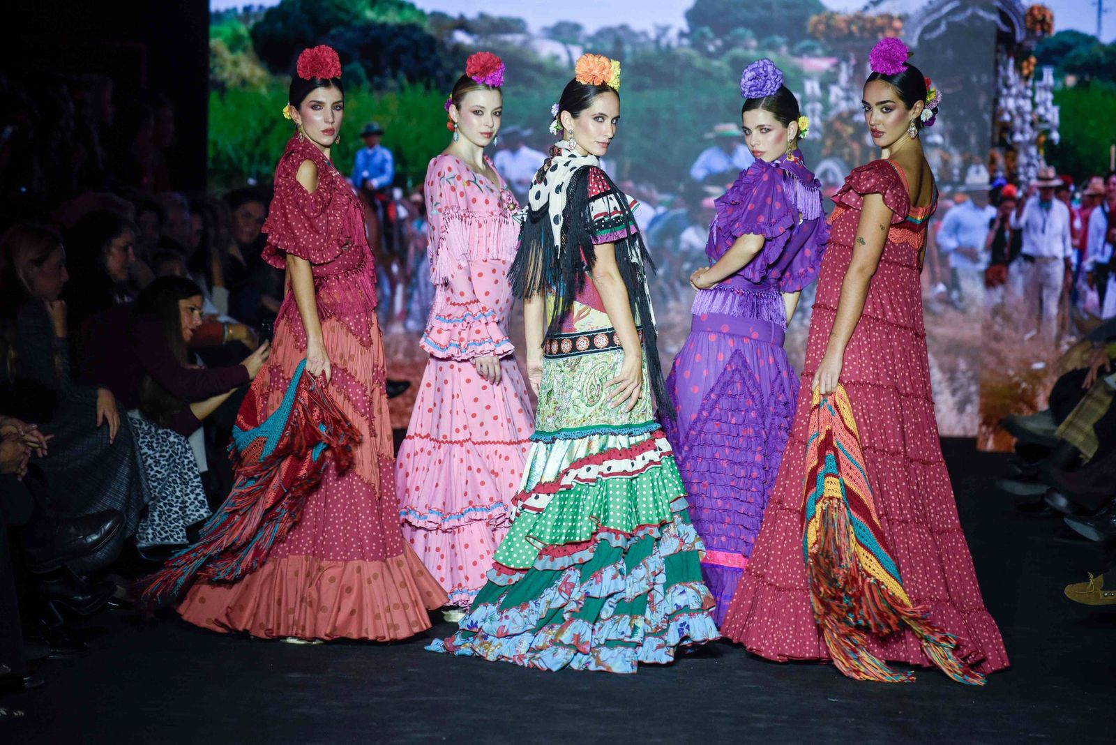 El desfile de La Hermandad del Rocío de Triana en We Love Flamenco 2026, todas las fotos