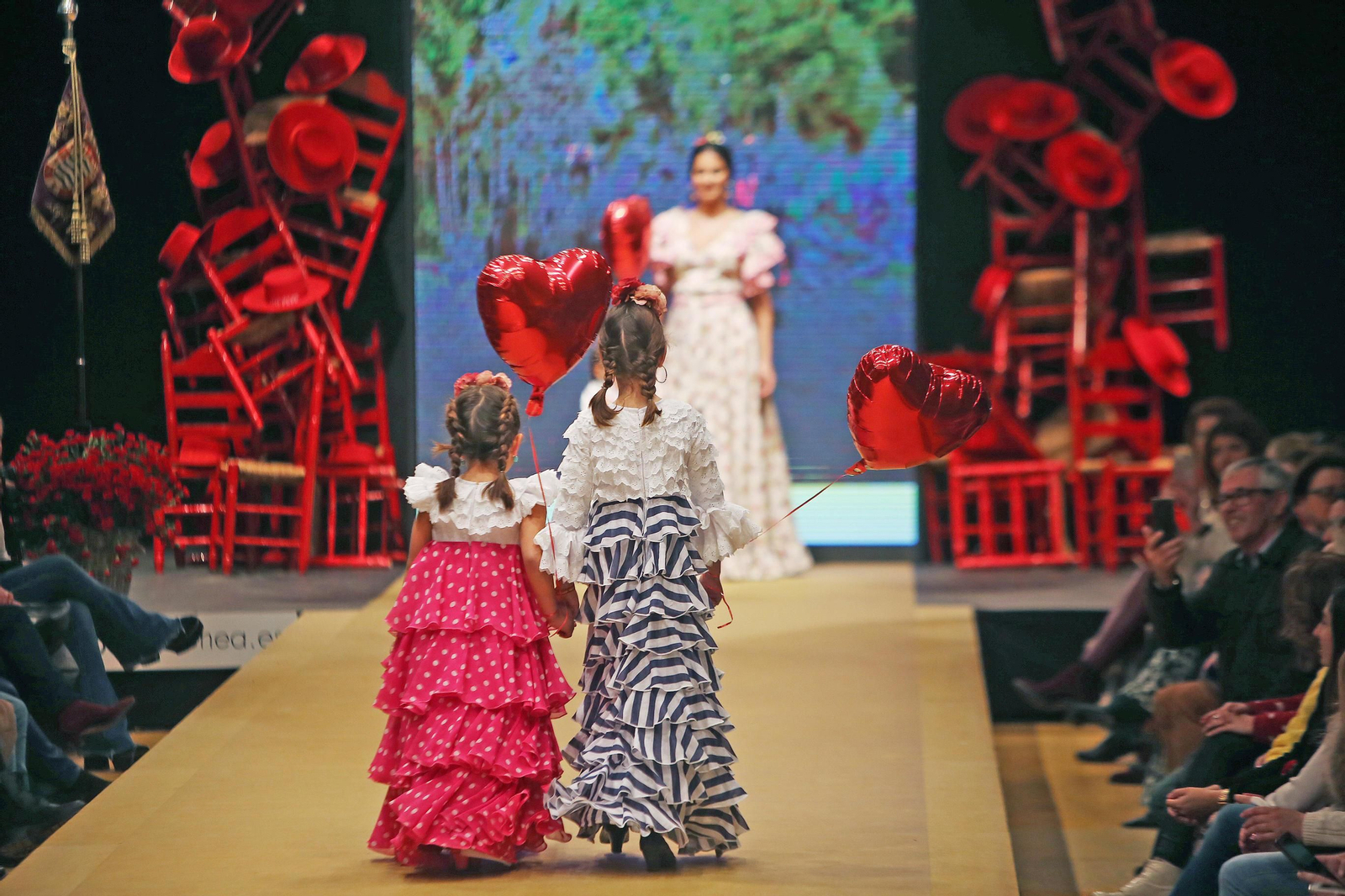 Las imágenes de la jornada inaugural de la Pasarela Flamenca Jerez Tío Pepe