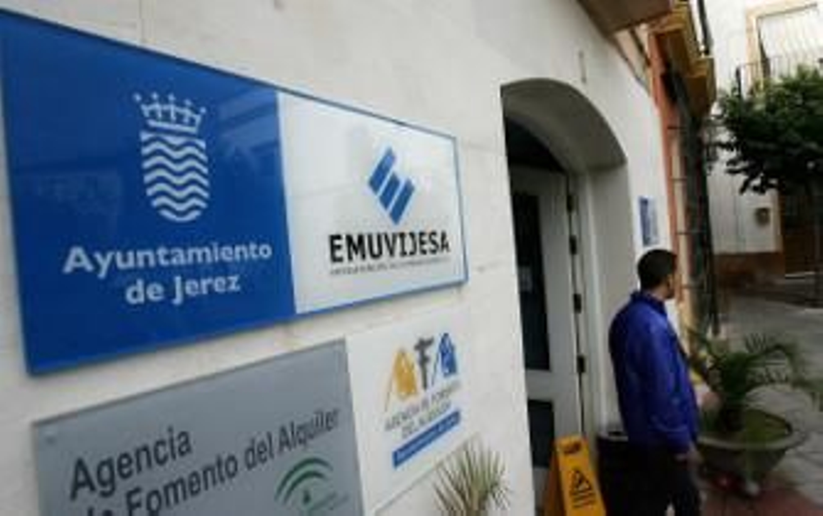 Foro Ciudadano critica al gobierno local por "dejar morir" a Emuvijesa