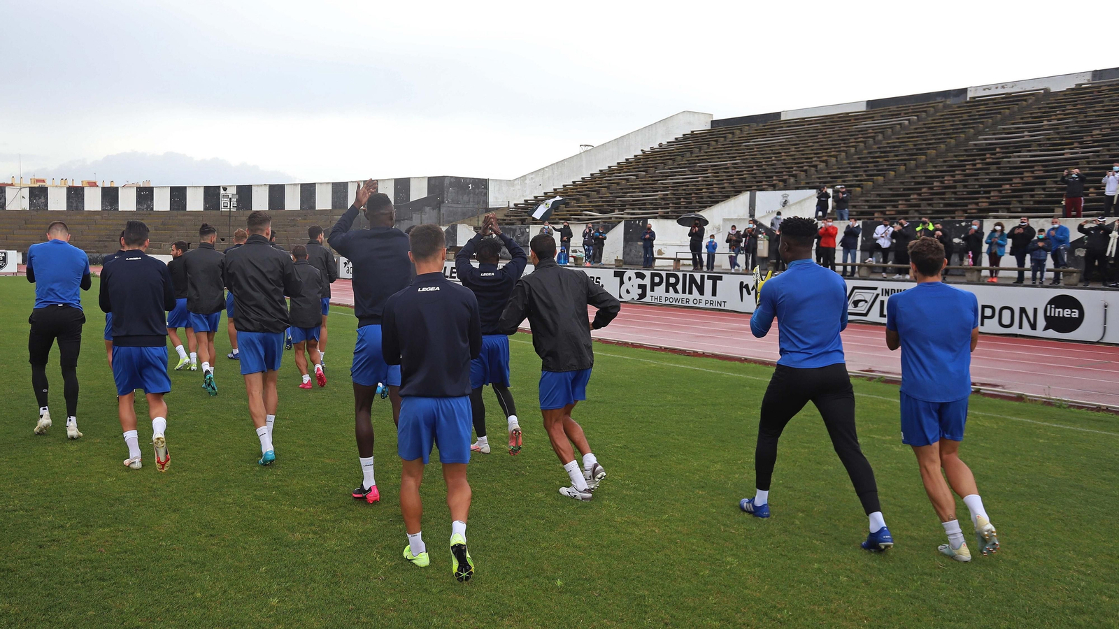 Fotos del entrenamiento a puerta abierta de la Balona