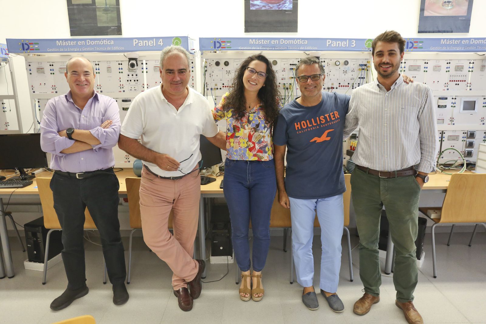 Francisco Guzmán, Salvador Merino, Marta Vivas, Javier Martínez del Castillo y Mario Benítez.