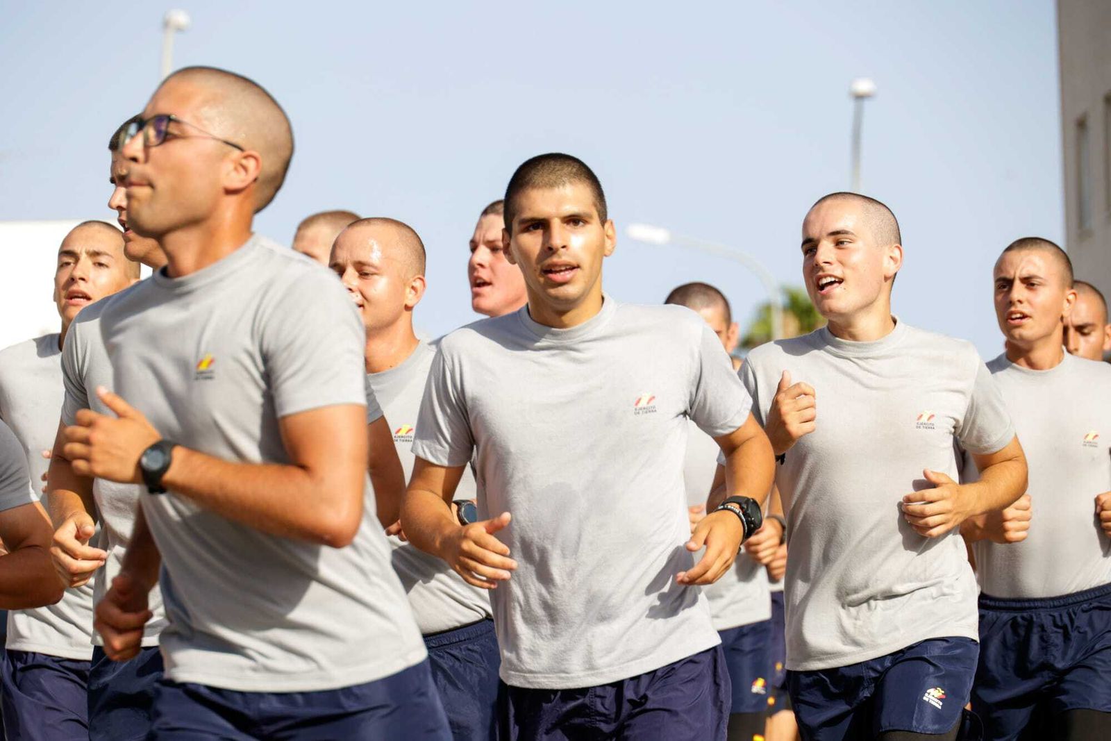 Las imágenes de la carrera Ruta 091 Kilómetros Solidarios celebrada en San Fernando