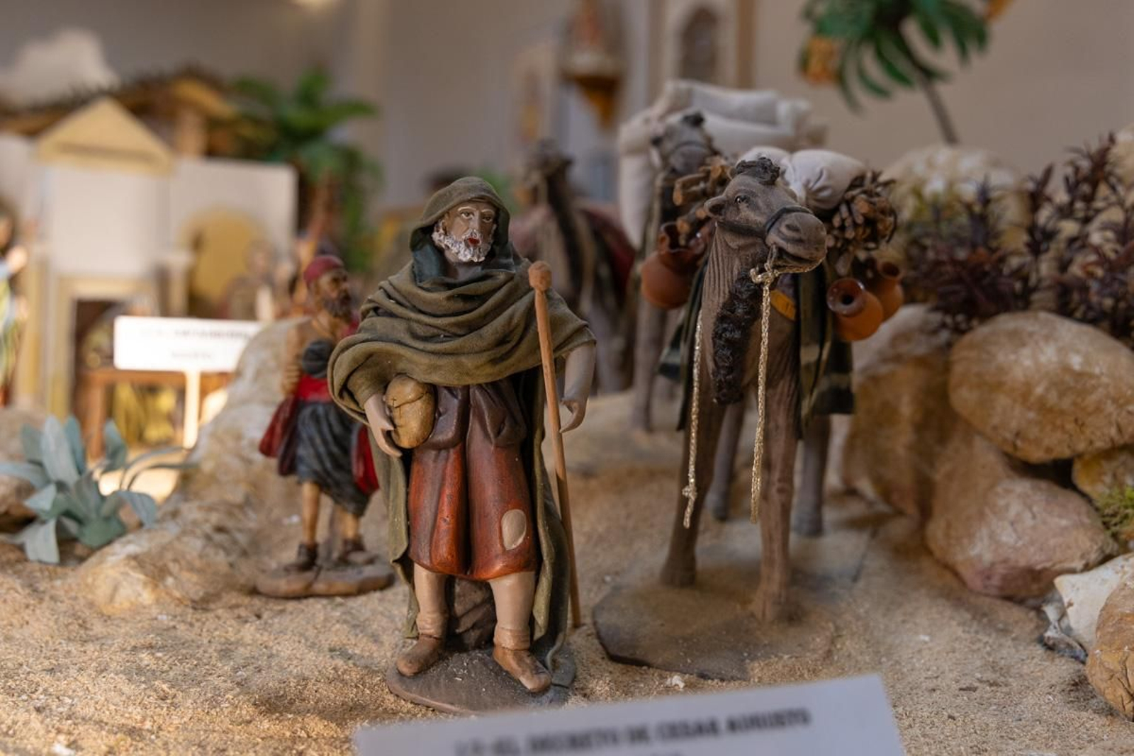 En imágenes: así es el Belén Bíblico con más de un millar de piezas artesanas de los abuelos María y Rafael