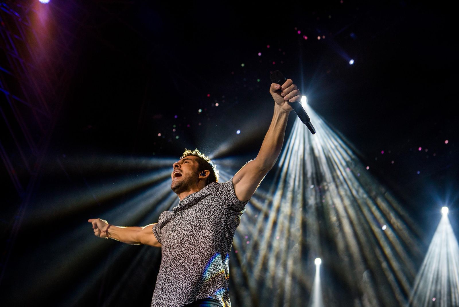 Bisbal cierra la gira 'Hijos del mar' con unas 6.000 personas en Huércal Overa