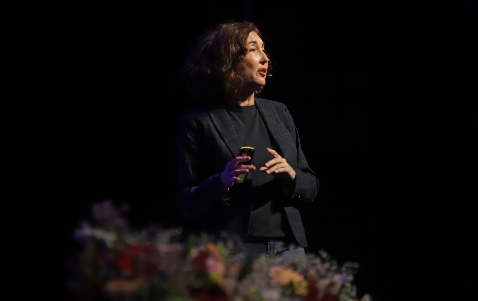 Elsa Punset defiende el optimismo inteligente en el ciclo Attendis Talks en Algeciras