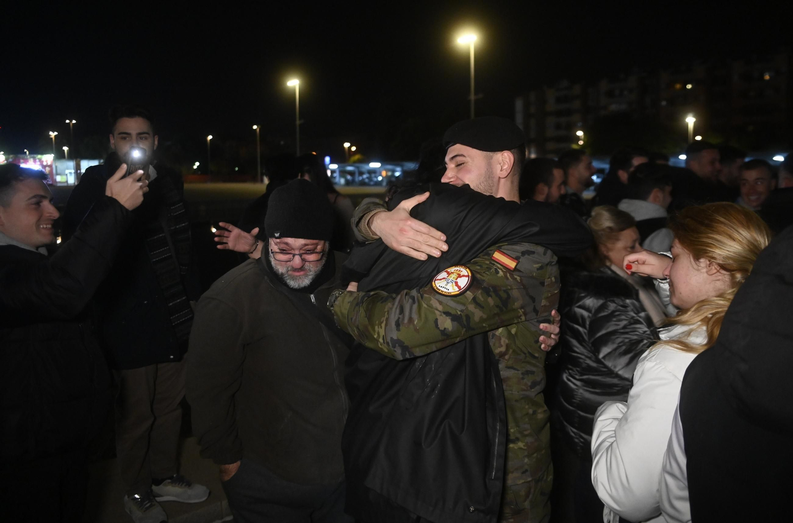 Emoción en la llegada a Córdoba de los soldados de la Brigada de Cerro Muriano desde Letonia