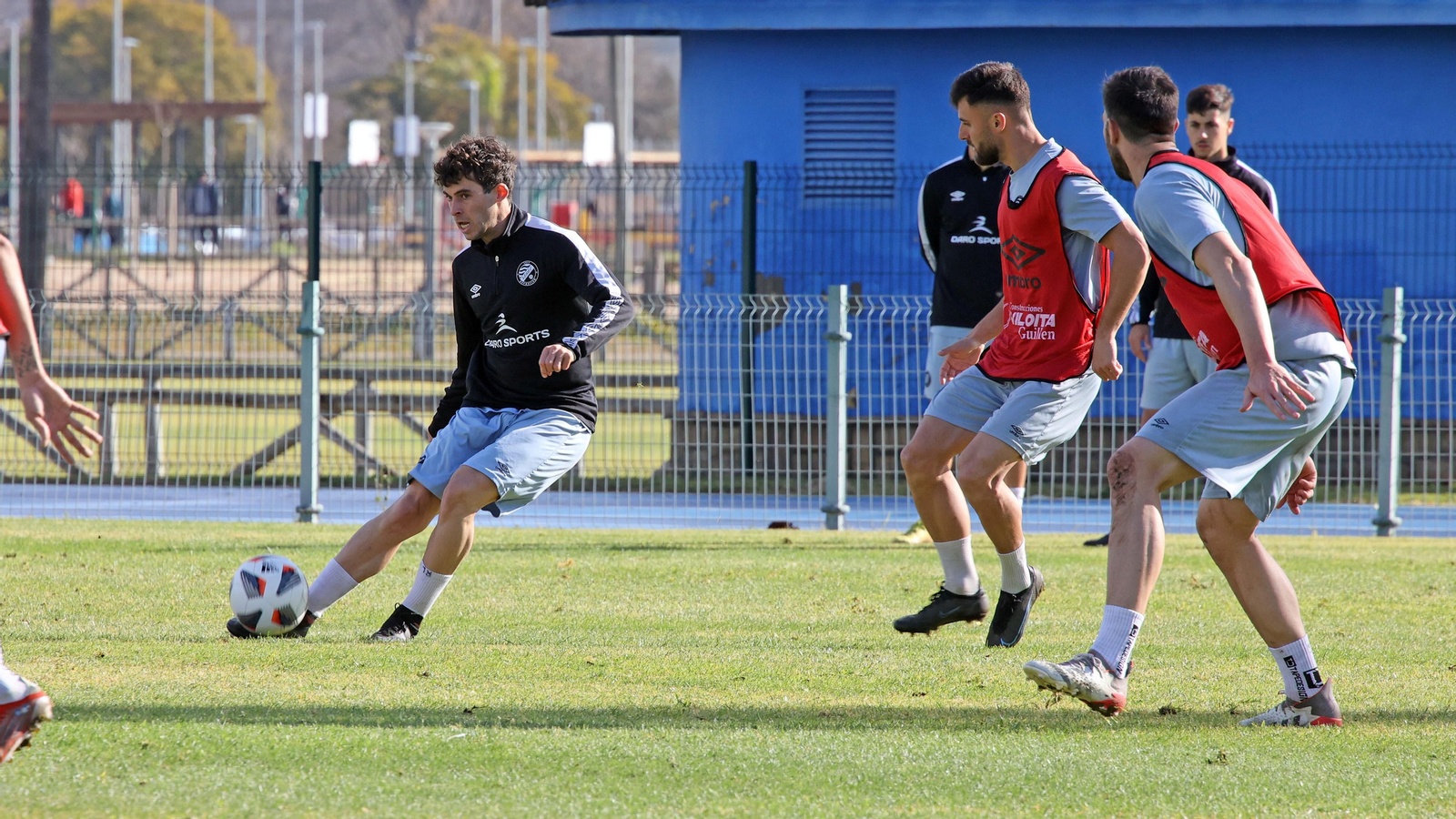 Primer entrenamiento de Romerito en el Xerez DFC Primer entrenamiento de Romerito en el Xerez DFC