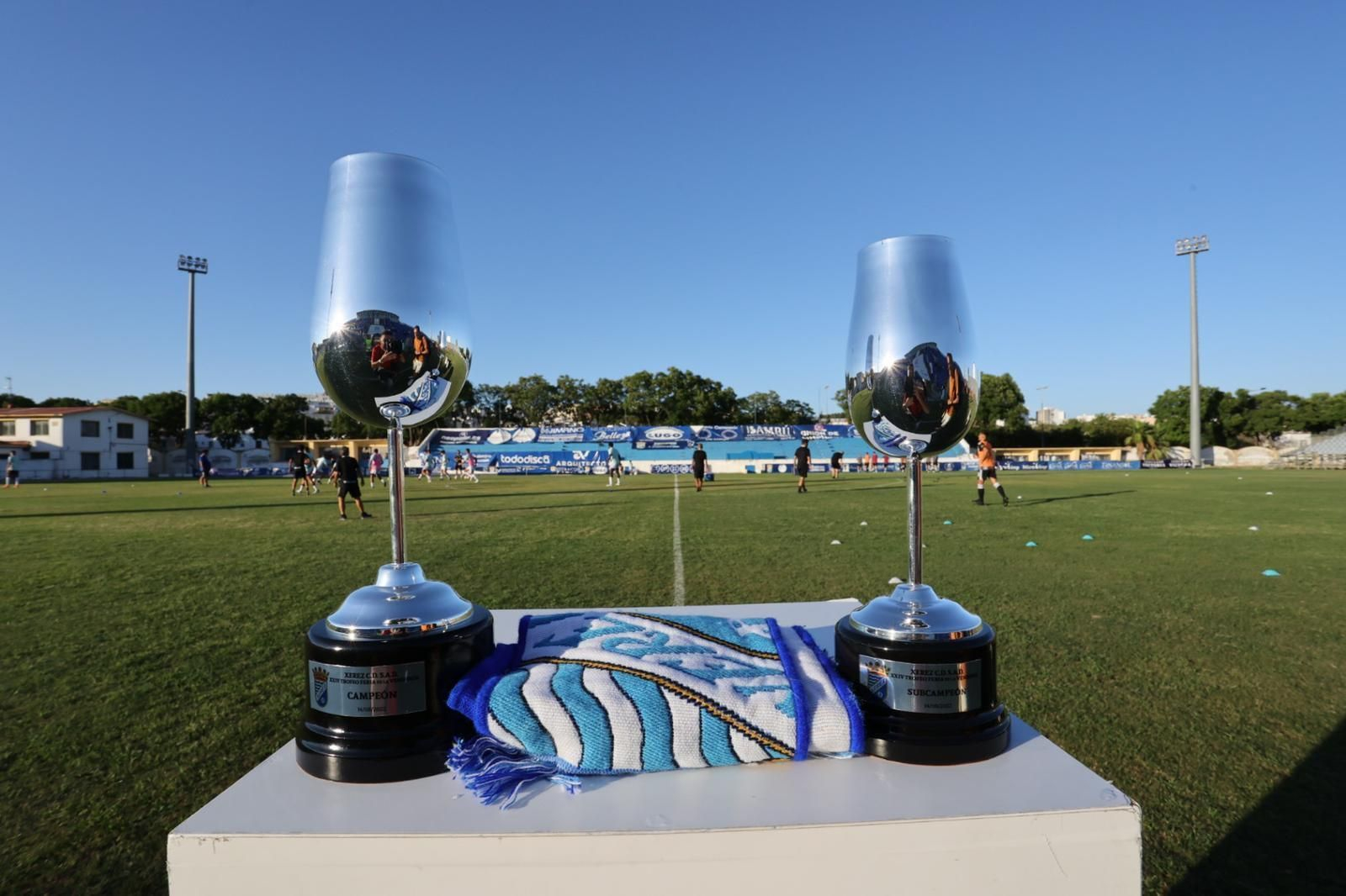 Imágenes del Trofeo Feria de la Vendimia entre el Xerez CD y Marbella