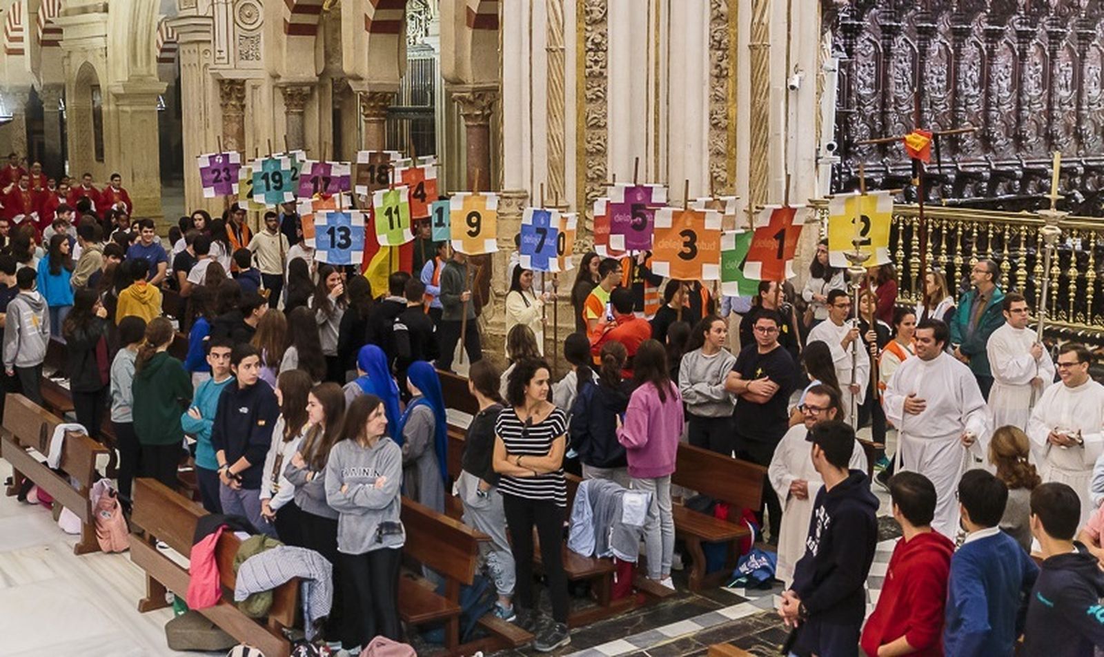 Un momento de la misa celebrada en la Catedral.