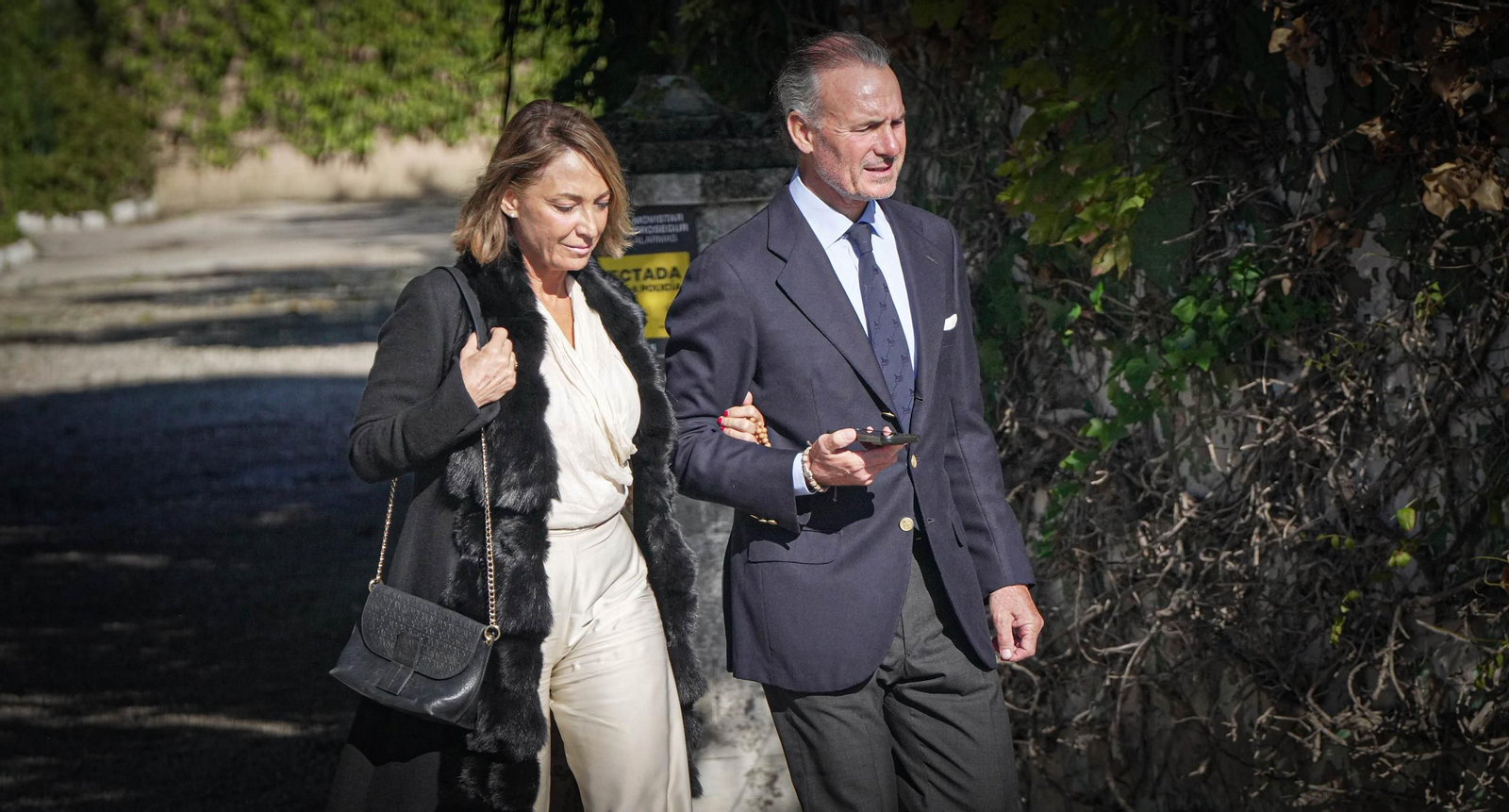 Familiares y amigos despiden a Álvaro Domecq en su casa de Jerez