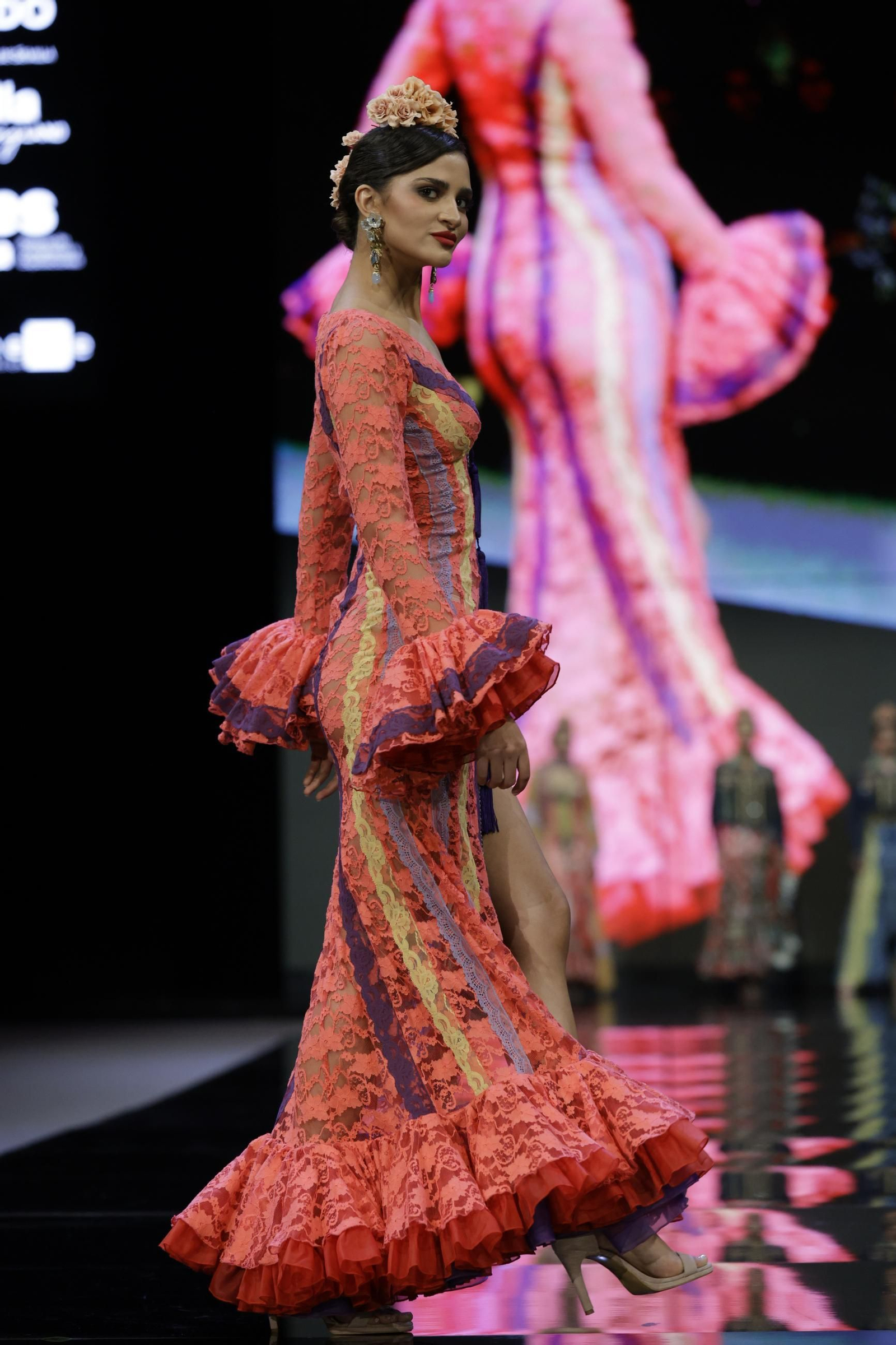 Desfile de Castrejón en SIMOF 2025, todas las fotos