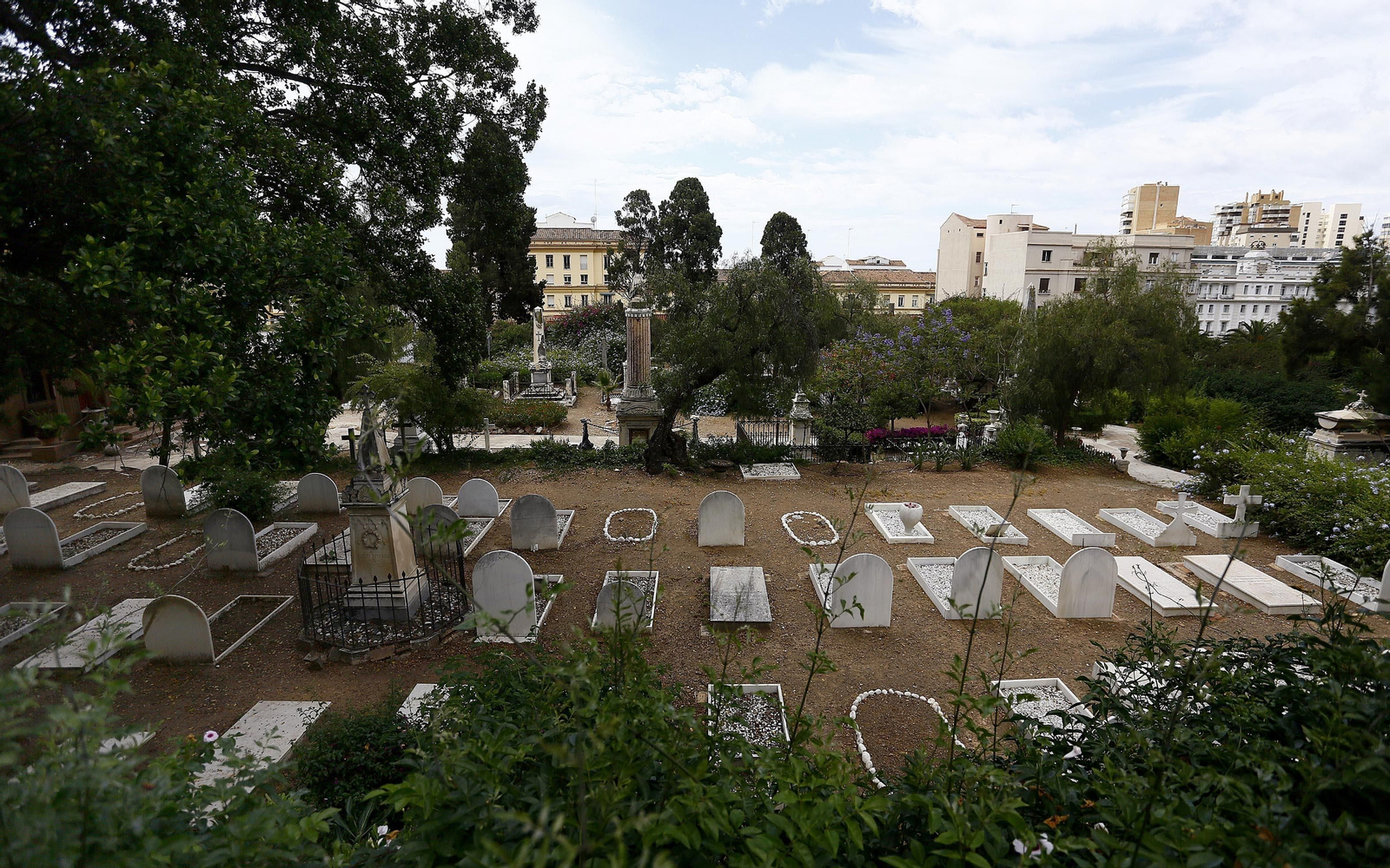 El cementerio Inglés de Málaga, en fotos
