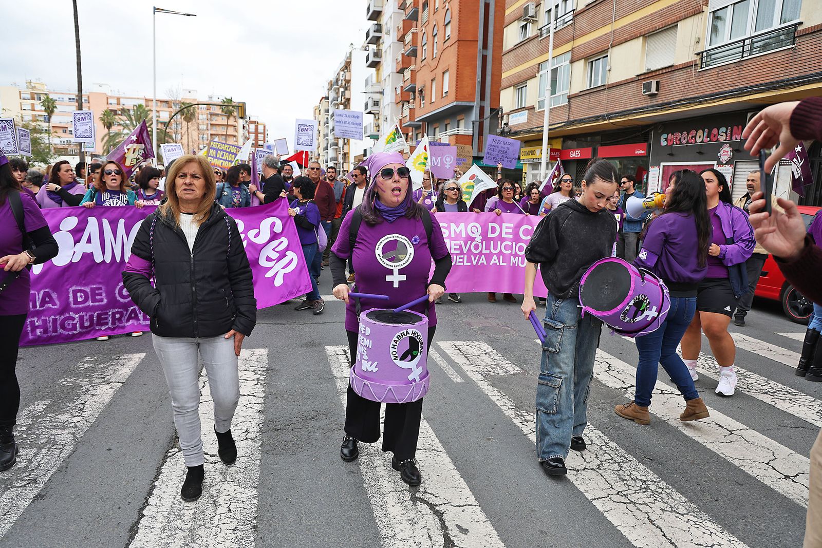 8M: Las fotografías de la manifestación del Día de la Mujer