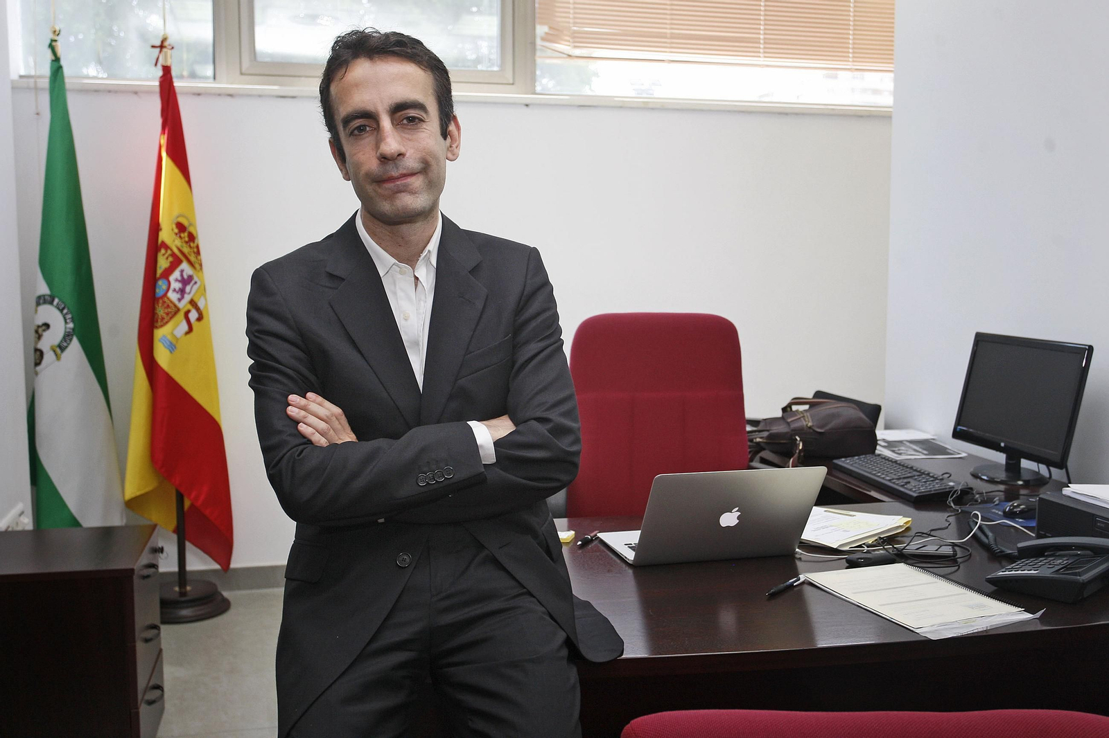 El CGPJ estudia si expedienta al juez Ruiz Lara por sus críticas a al presidente del Gobierno y su mujer.