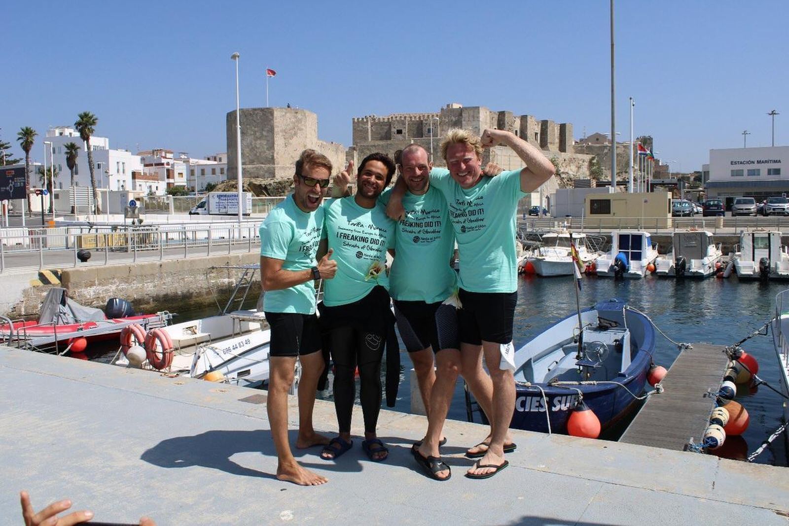 Otro cuarteto logra batir las aguas del Estrecho