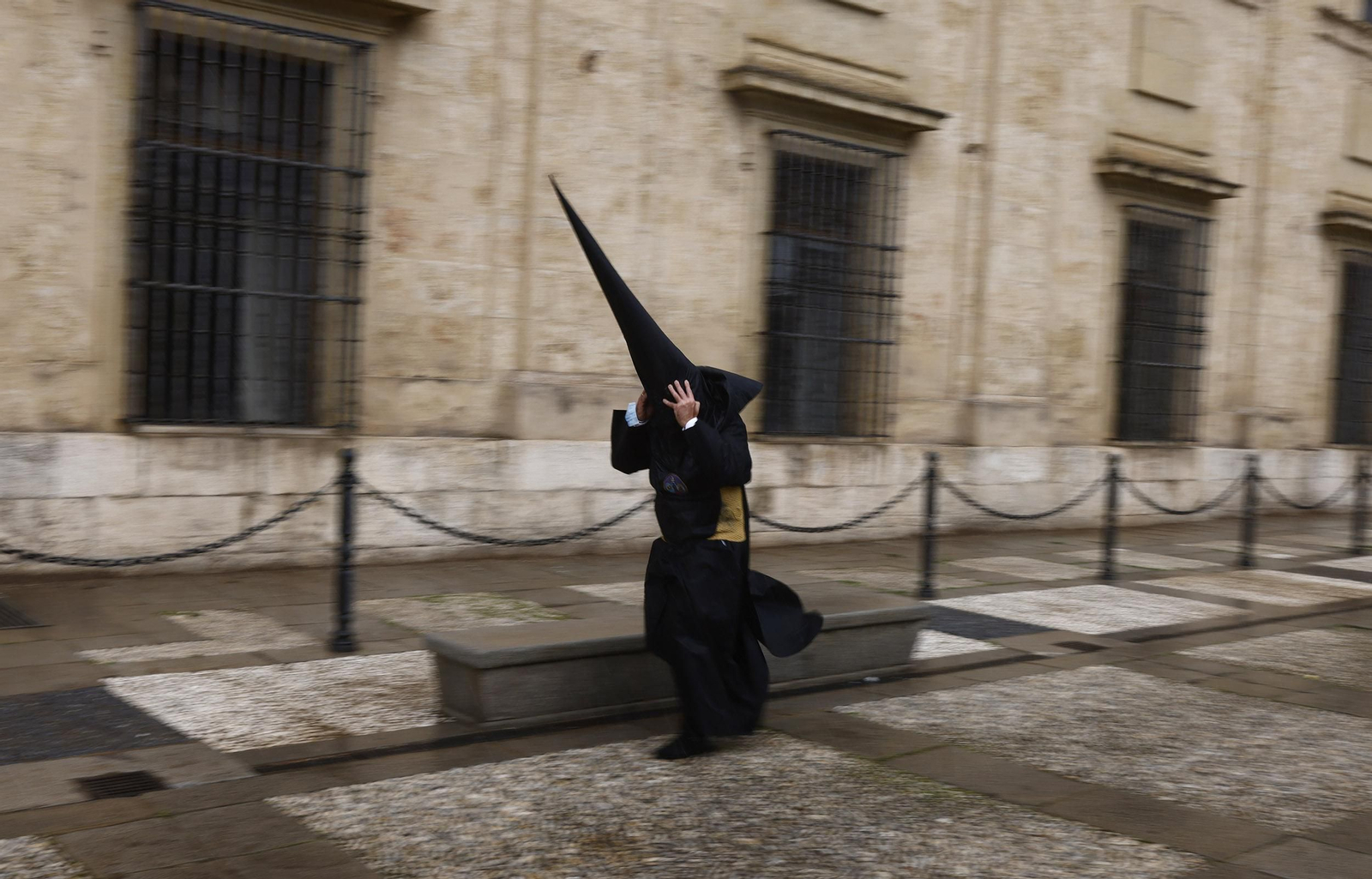Fotos de Los Estudiantes el Martes Santo en la Semana Santa de Sevilla