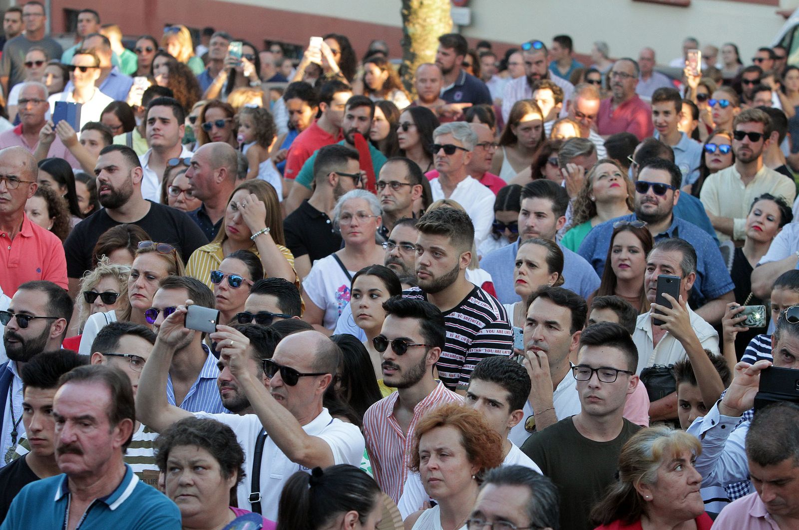 Imágenes del Señor de Pasión en la procesión del centenario de la hermandad