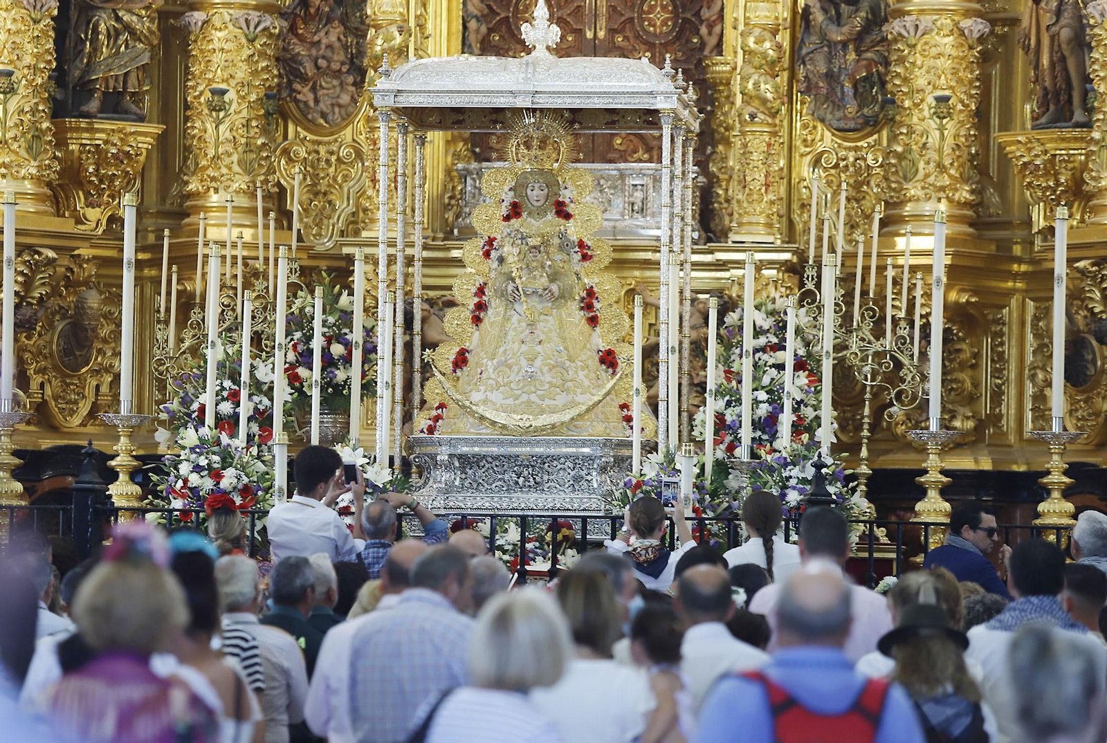 Ambiente en la aldea del Rocío en la jornada del sábado