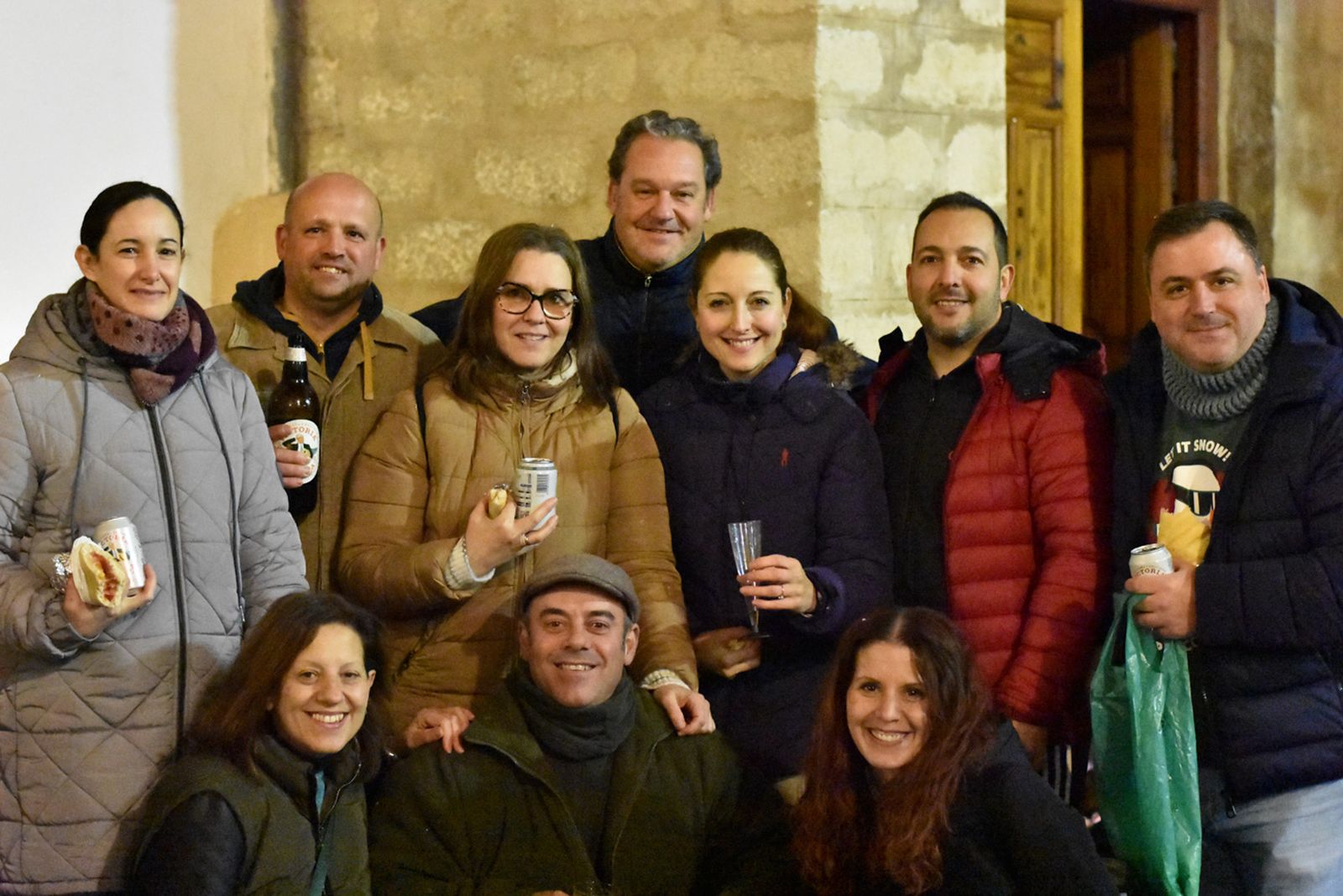 Jaén brilla y disfruta al fuego de las lumbres de San Antón