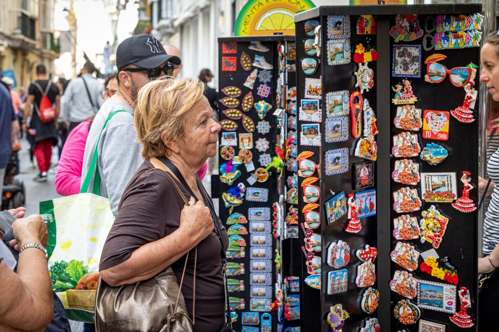 Turistas y cruceros este martes en Cádiz