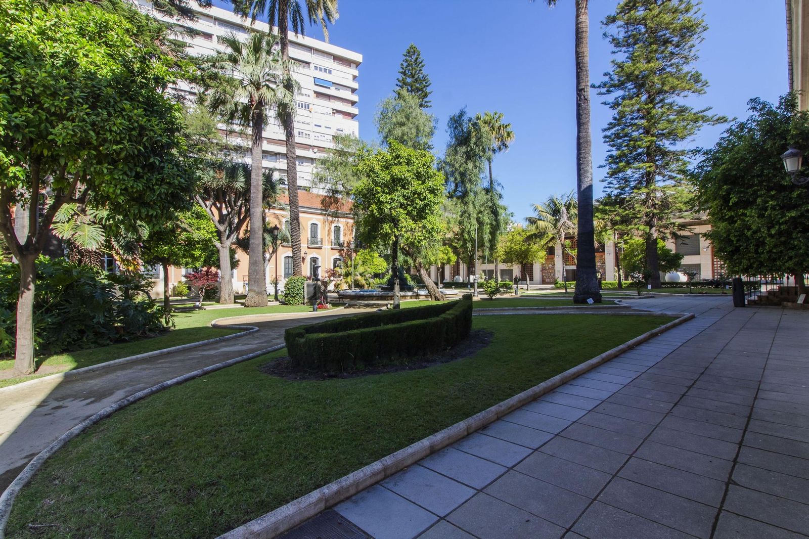 Jardines de la Casa Colón.