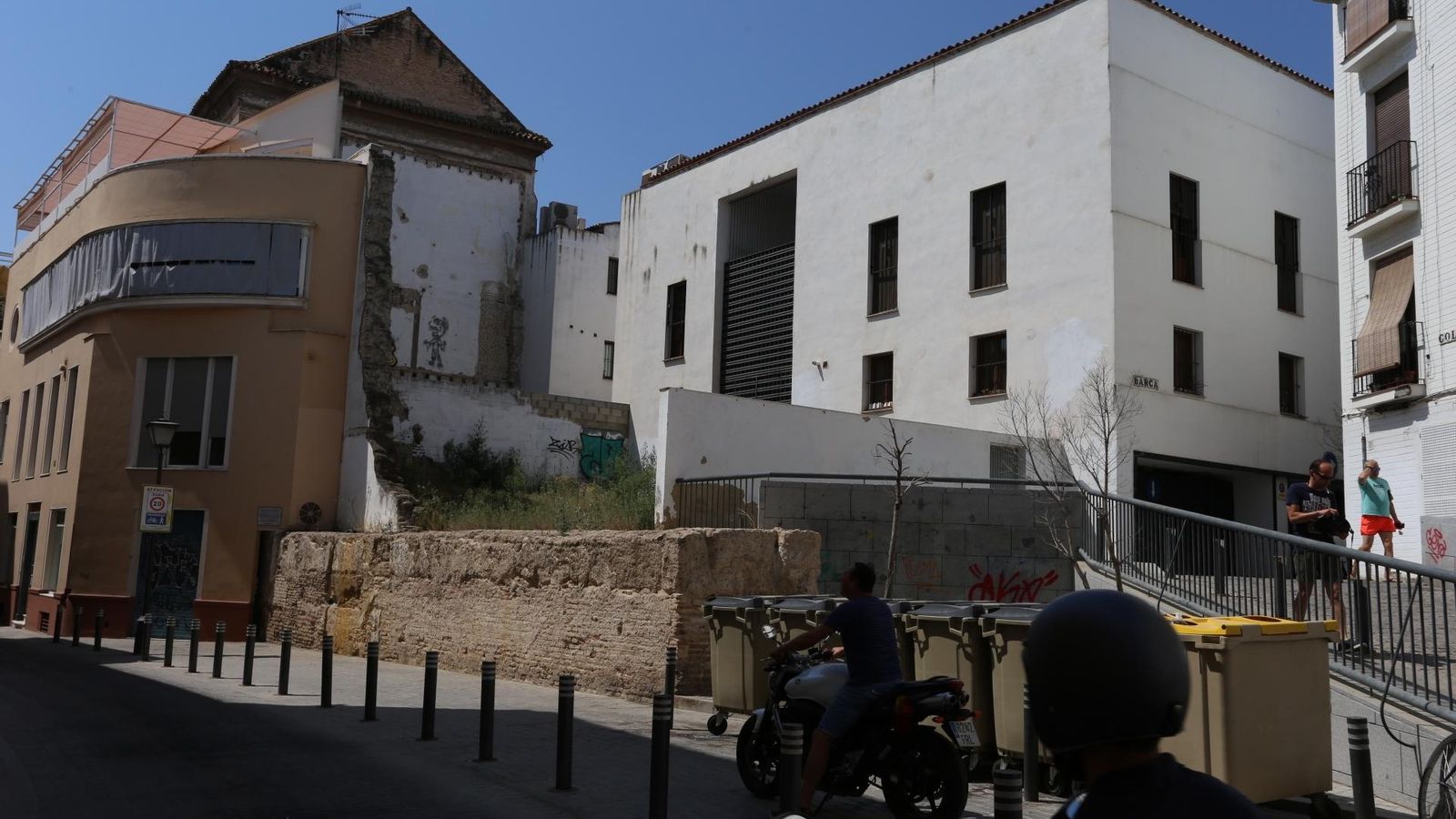 La muralla de Goles y el espacio que serían reurbanizados.