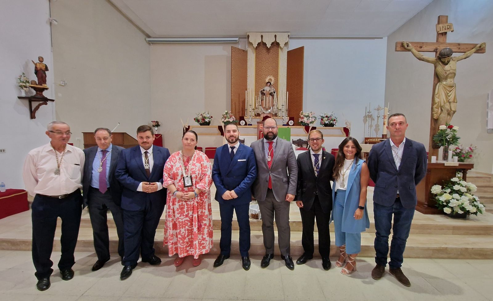 Una imagen de familia tomada durante la celebración del pregón de la Virgen del Carmen.