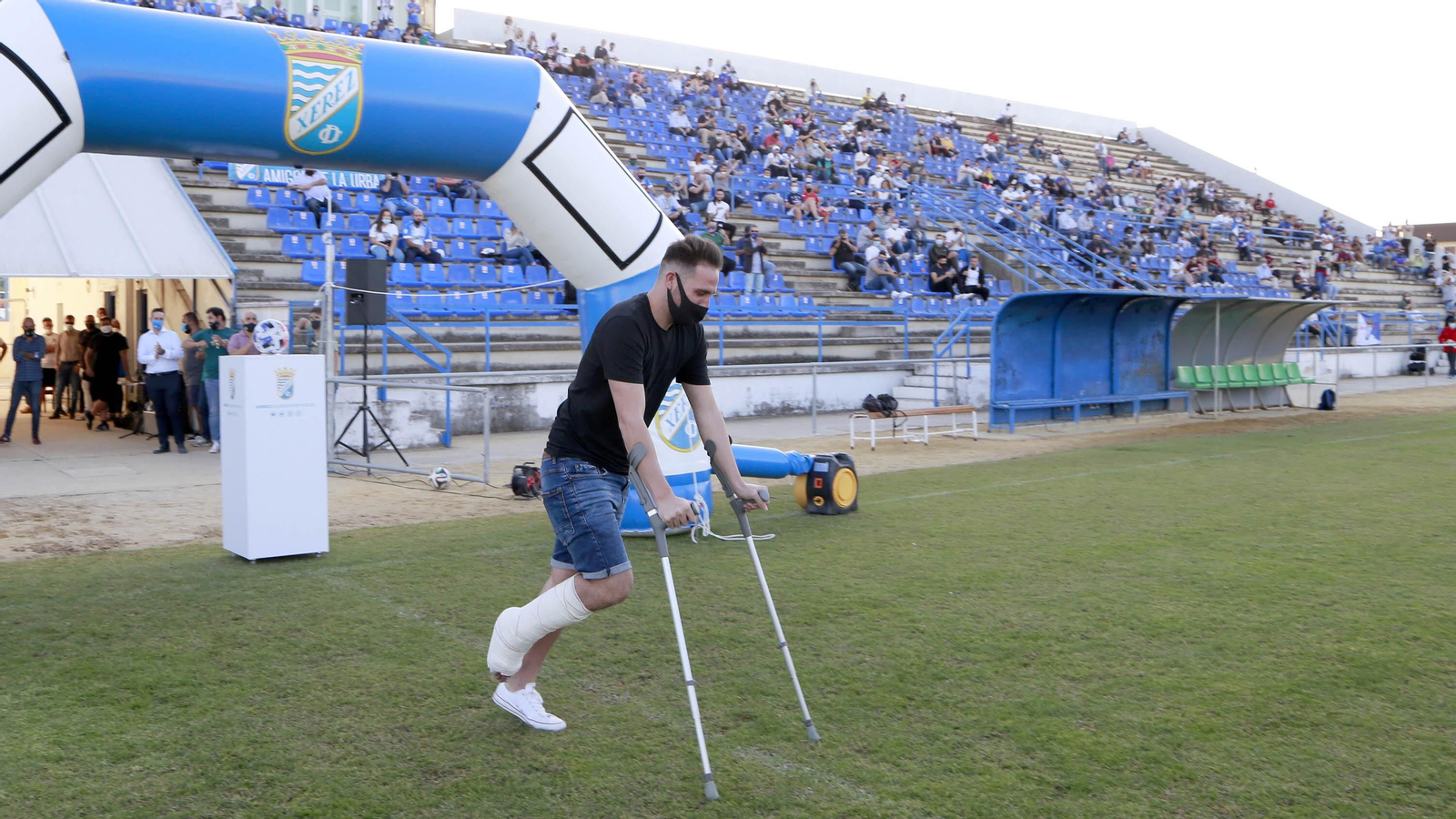 Imágenes de la presentación del Xerez CD y  Trofeo Feria de La Vendimia en La Juventud