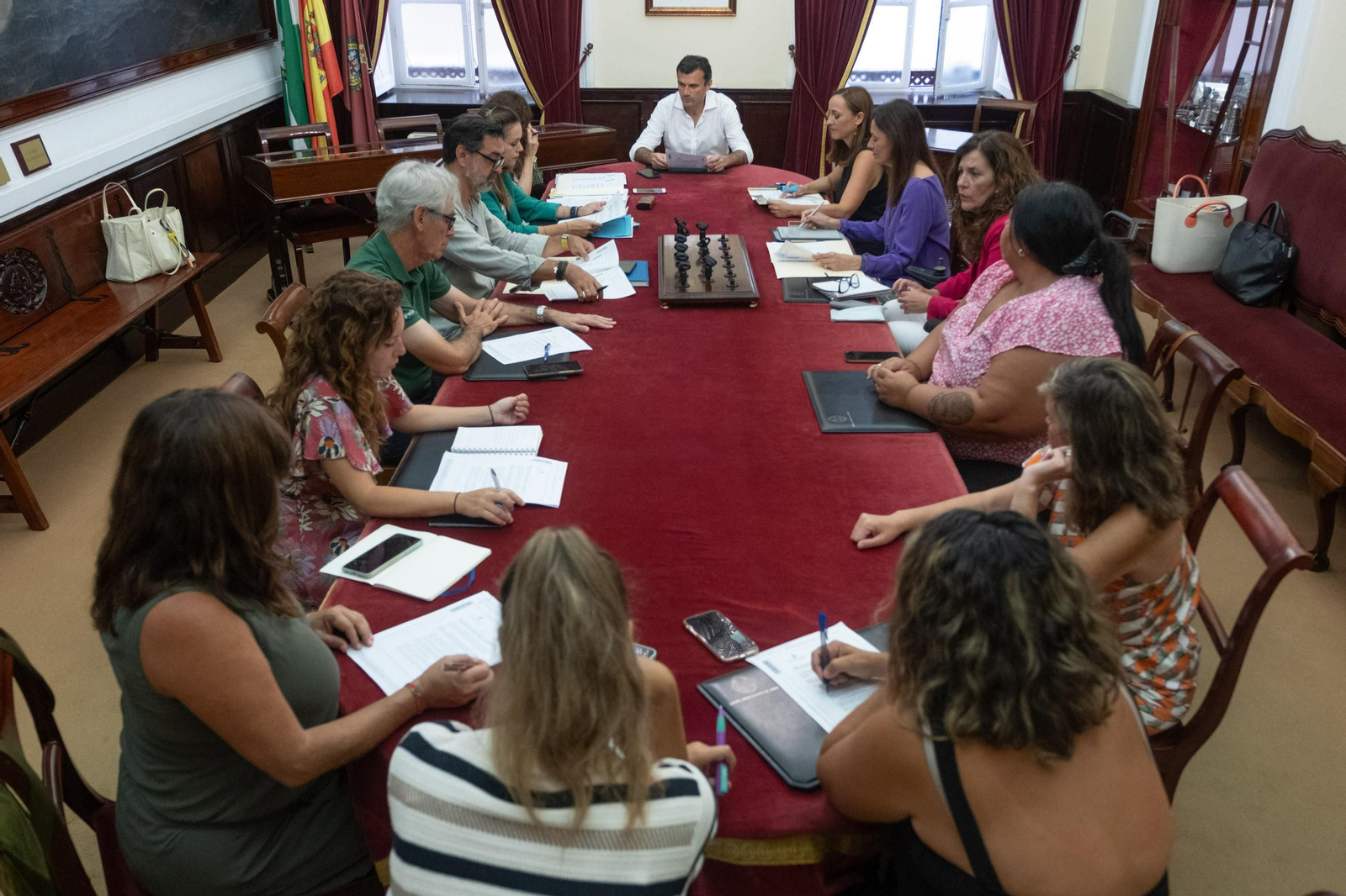 Reunión constitutiva, este jueves, del Consejo Rector de la Fundación Municipal de la Mujer. Reunión constitutiva, este jueves, del Consejo Rector de la Fundación Municipal de la Mujer.