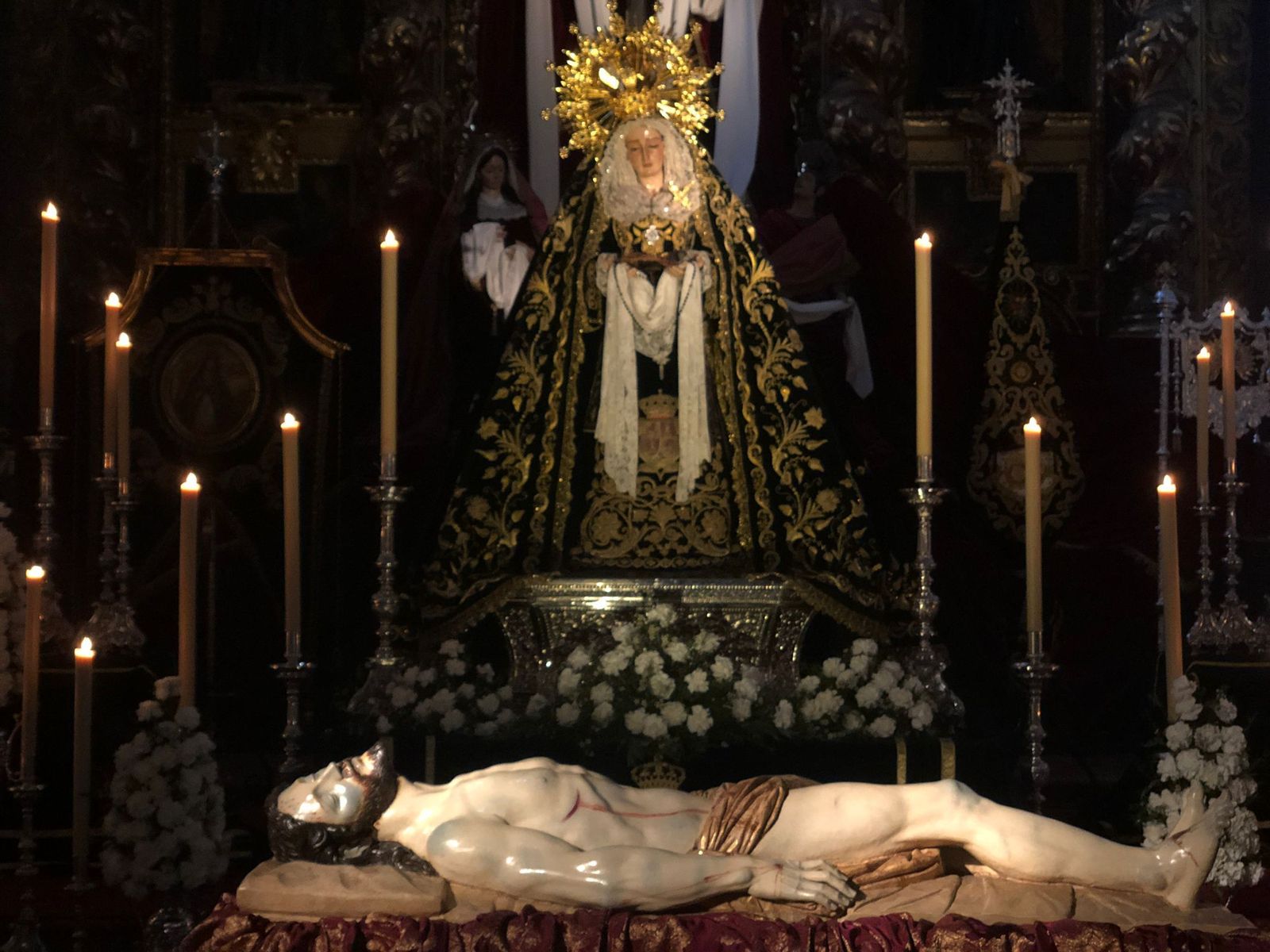 PRIEGO. Santo Entierro y María Santísima de la Soledad Coronada.