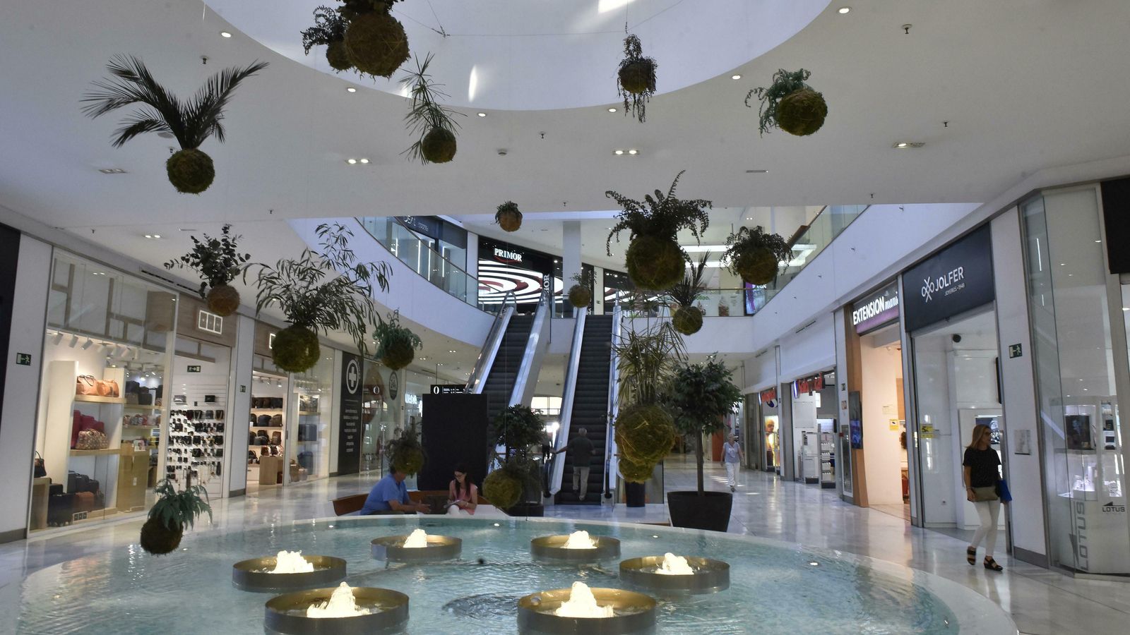 El interior de Los Arcos.