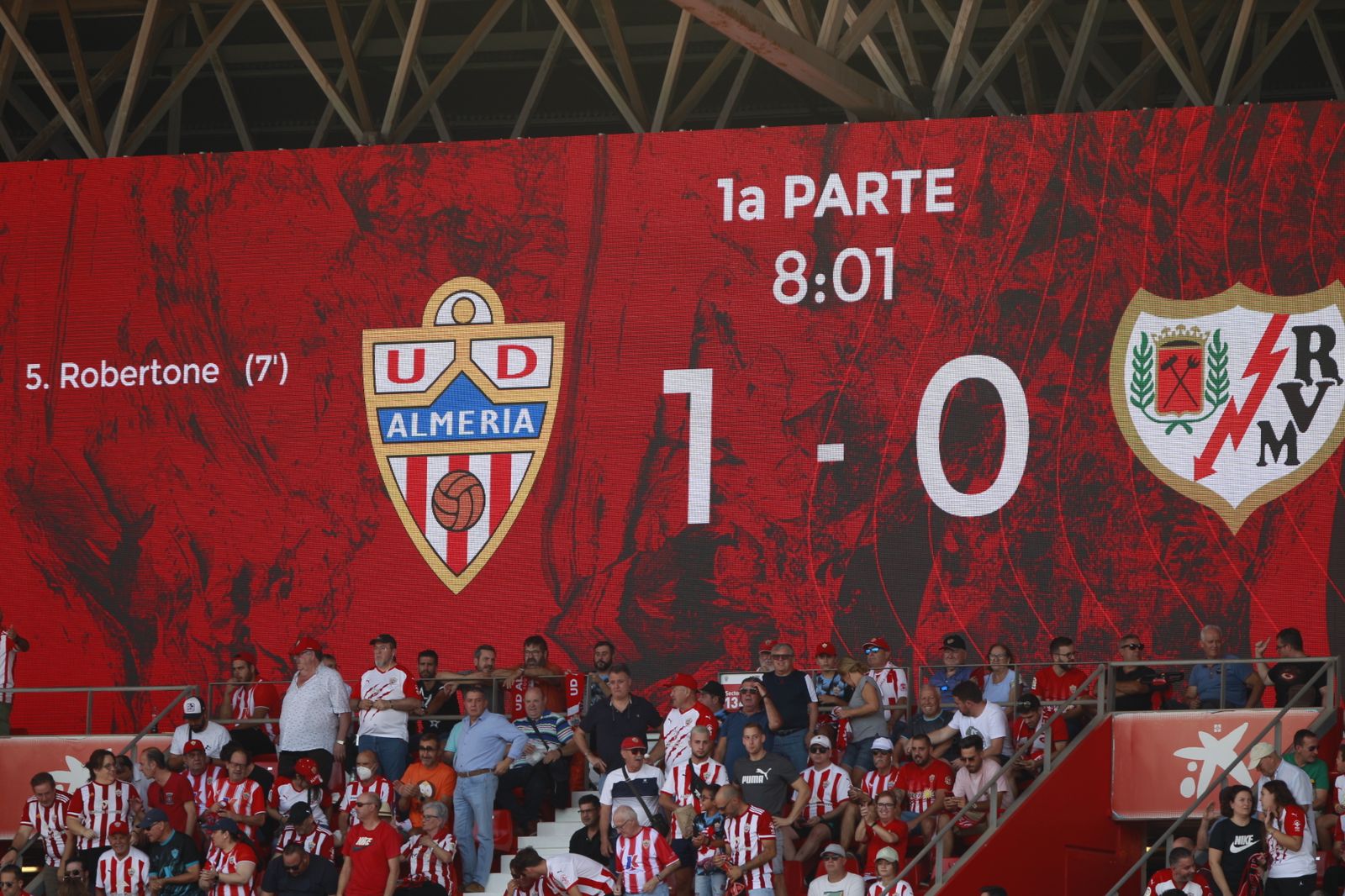 Imágenes de la U.D. Almería-Rayo Vallecano