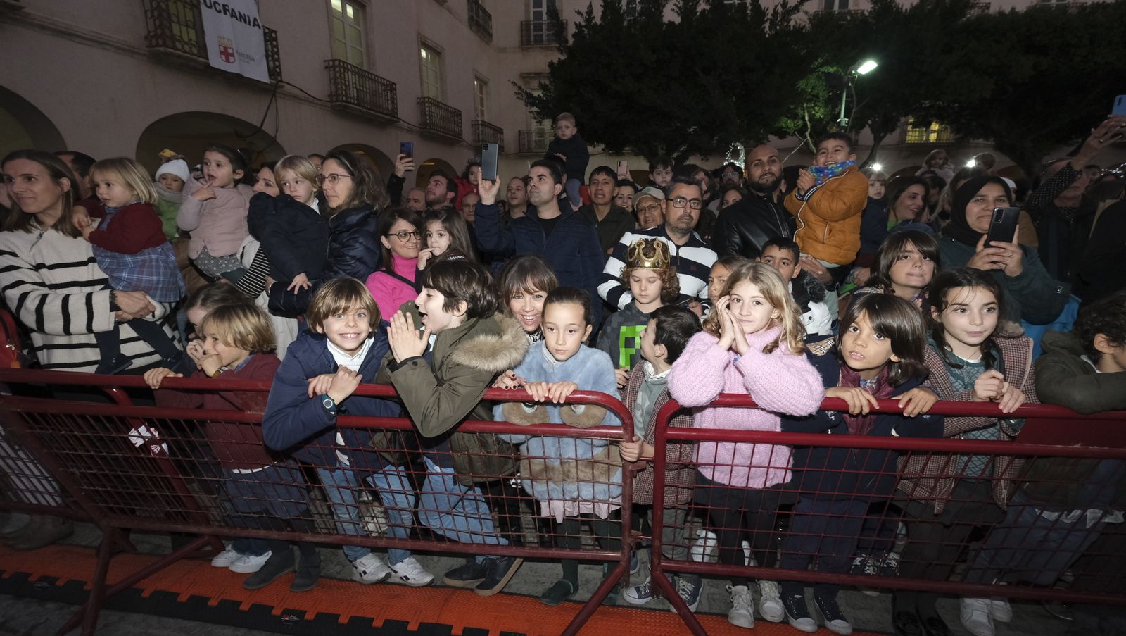 Imágenes de la Cabalgata de los Reyes Magos en Almería